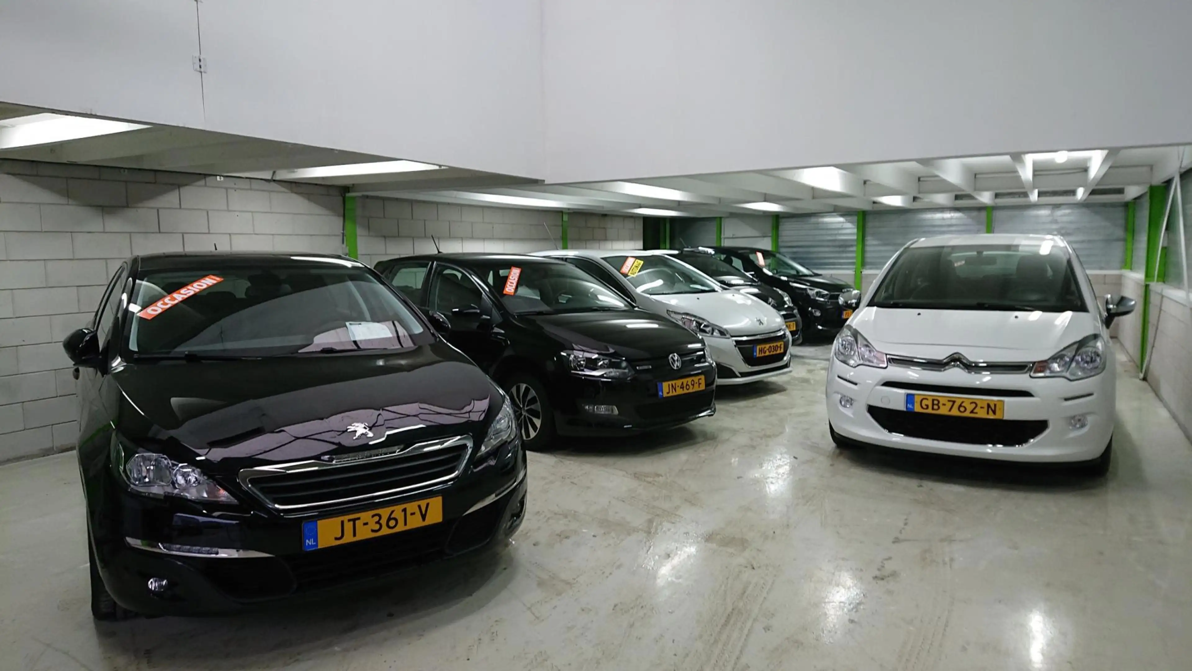 Peugeot 208 1.2 PureTech Active — photo 26