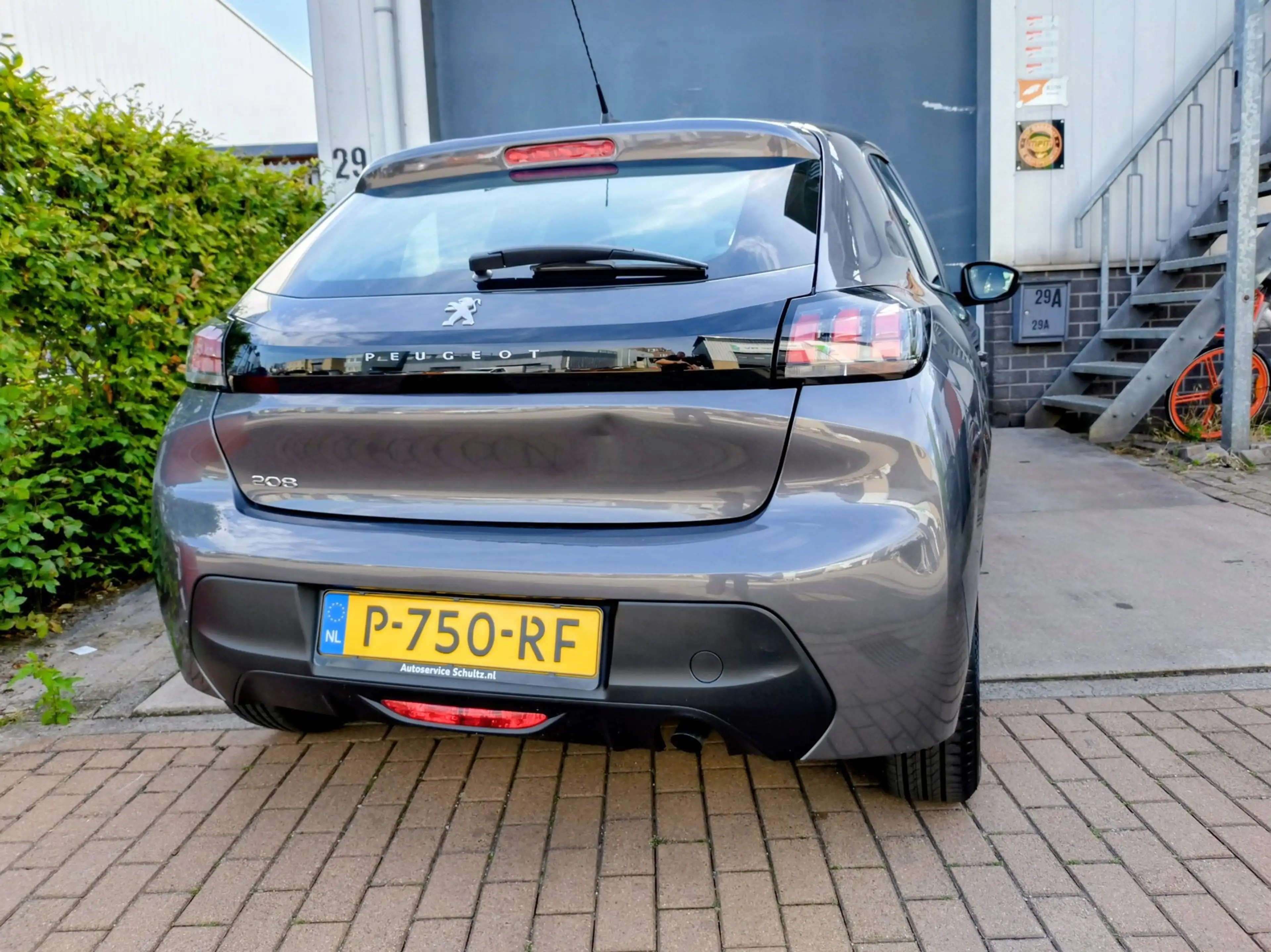 Peugeot 208 1.2 PureTech Active — photo 4