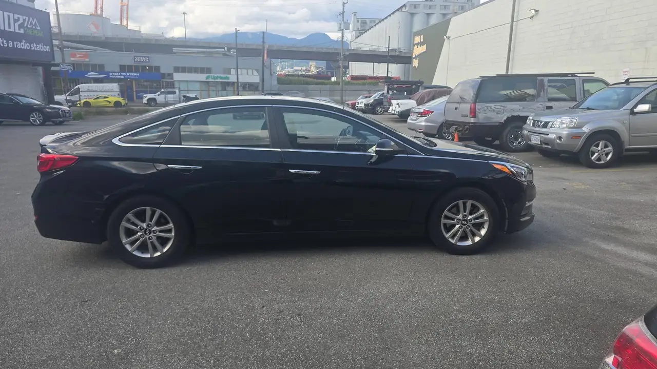 Hyundai SONATA снимка Hyundai SONATA
