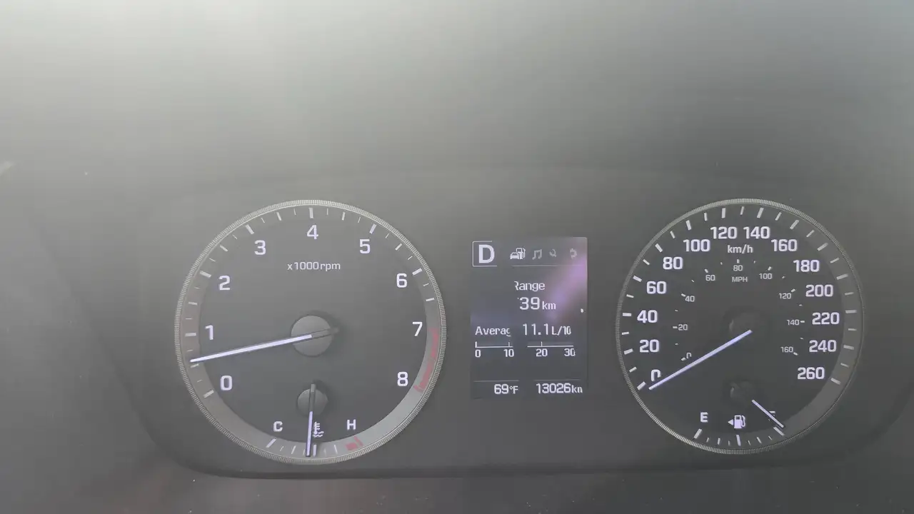 Hyundai SONATA снимка Hyundai SONATA