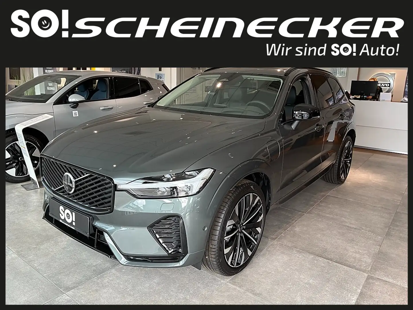 Volvo XC60 T6 AWD PHEV 18,8kWh Ultra Dark Aut. Grün - 2