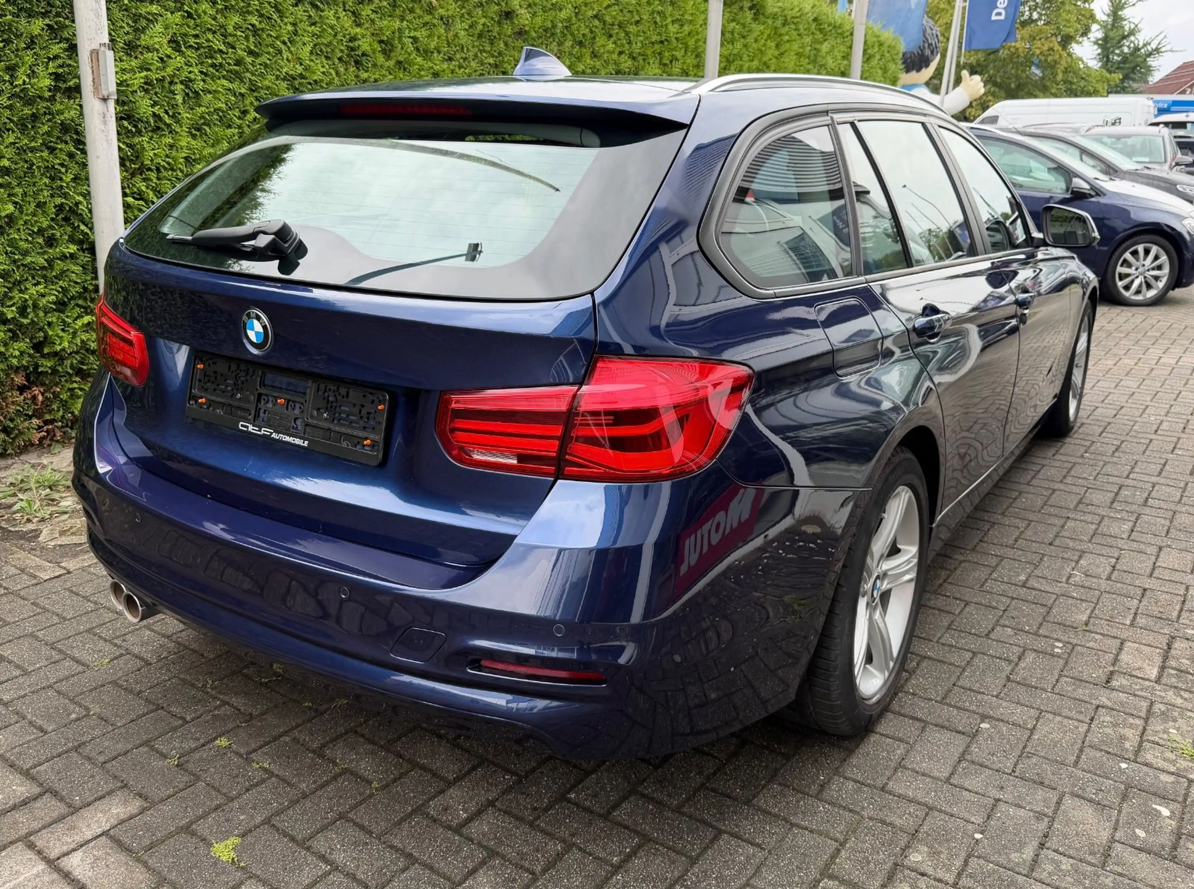BMW 325 3 Touring 325 d Advantage/Head-up/ LED — photo 3
