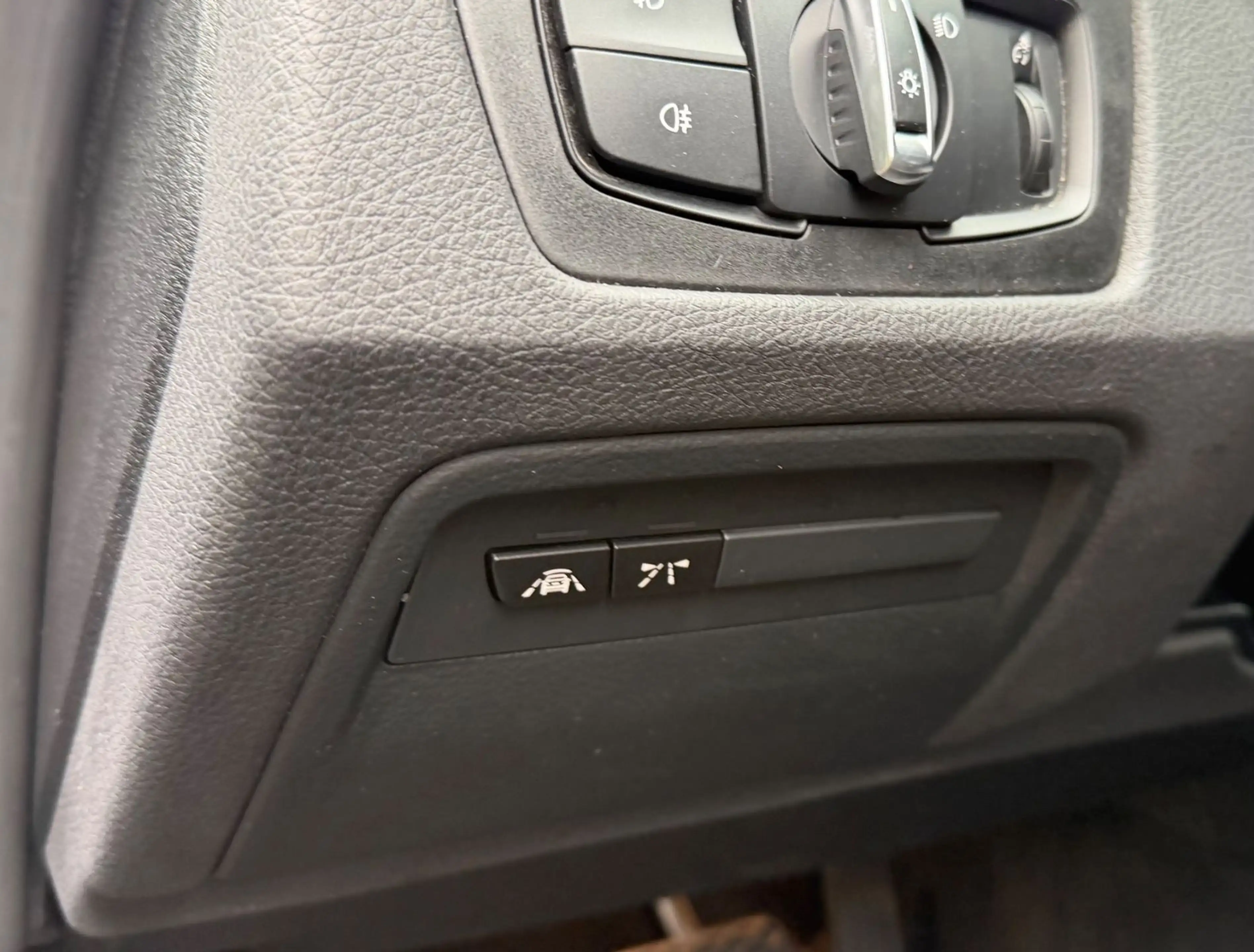 BMW 325 3 Touring 325 d Advantage/Head-up/ LED — photo 8