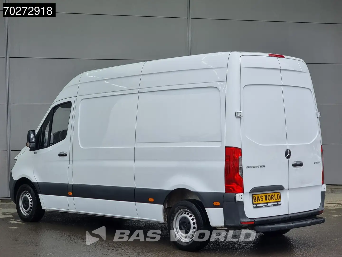 Mercedes-Benz Sprinter 311 CDI L2H2 Airco Cruise Euro6 11m3 Airco Cruise Wit - 2