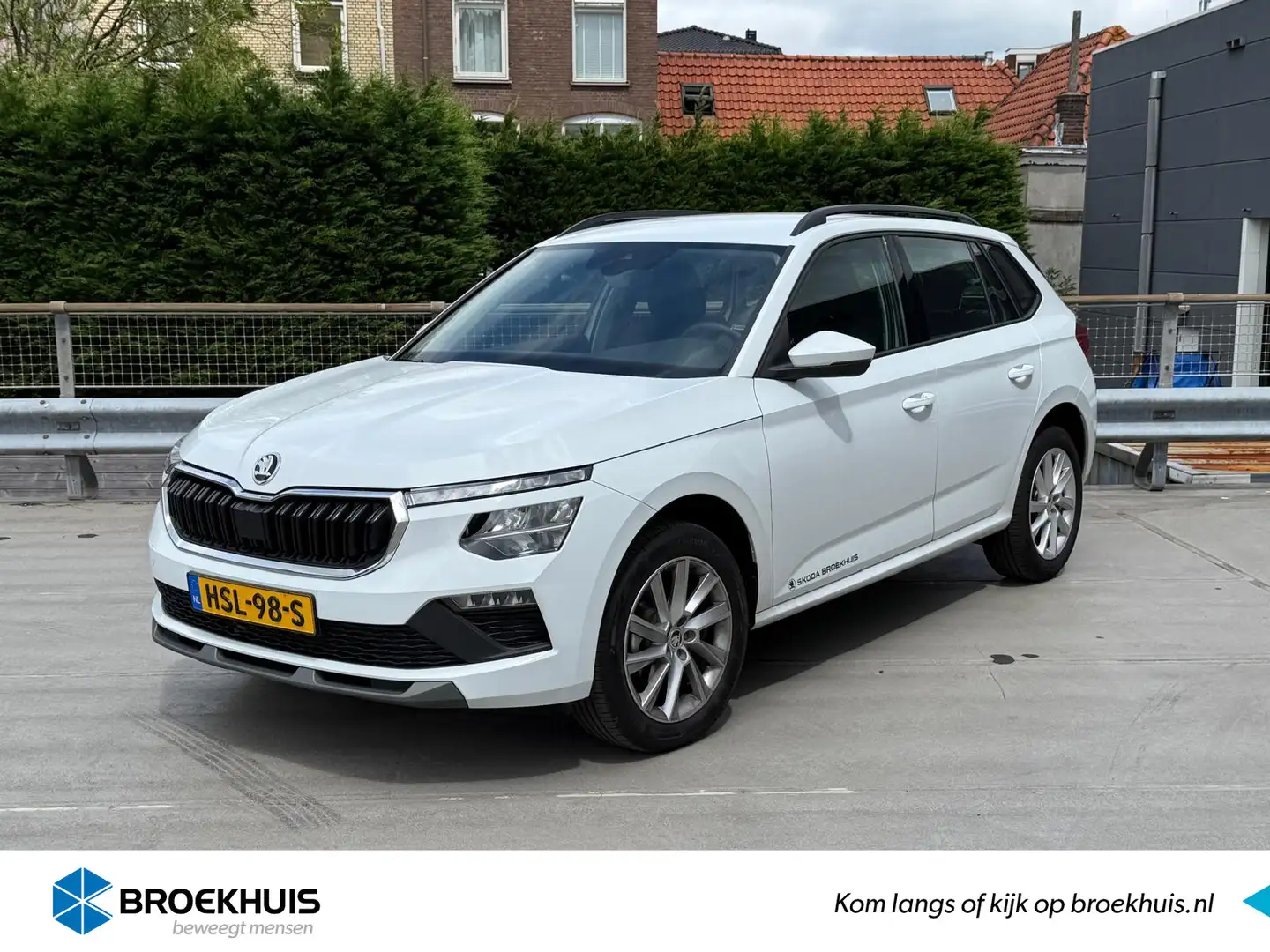 Skoda Kamiq 1.0 TSI 110pk DSG Selection | Carplay | Parkeersen Wit - 1