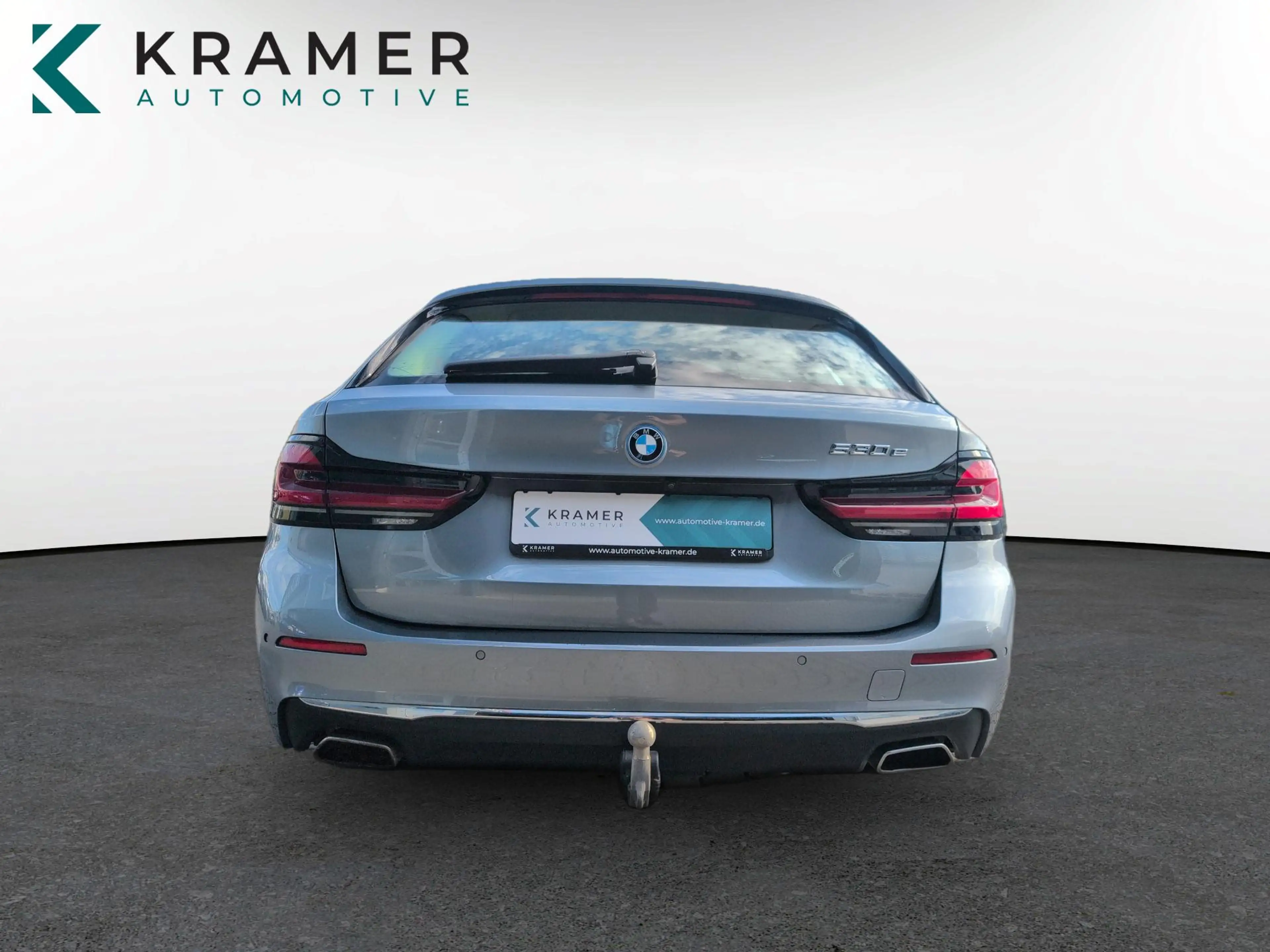 BMW 530 e T. Luxury Line LC-PROF+LEDER+AHK+LED+KAMER — photo 6