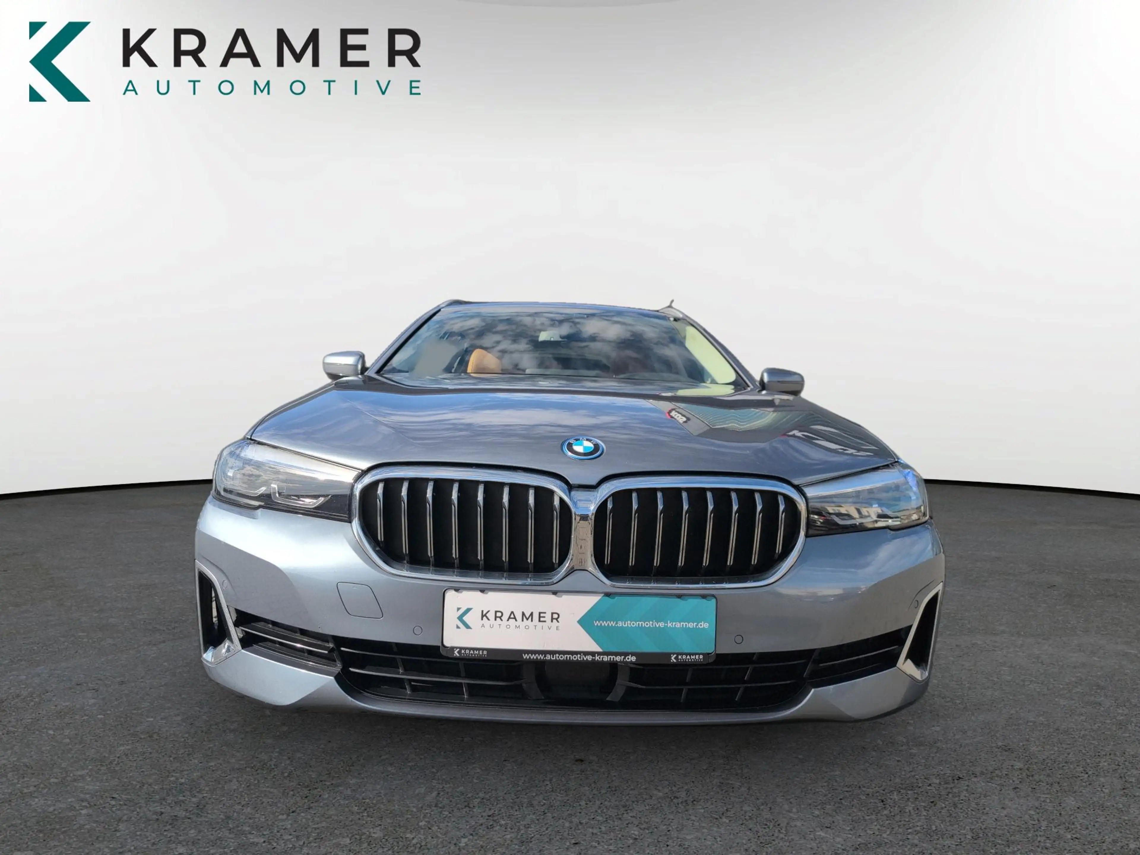 BMW 530 e T. Luxury Line LC-PROF+LEDER+AHK+LED+KAMER — photo 10