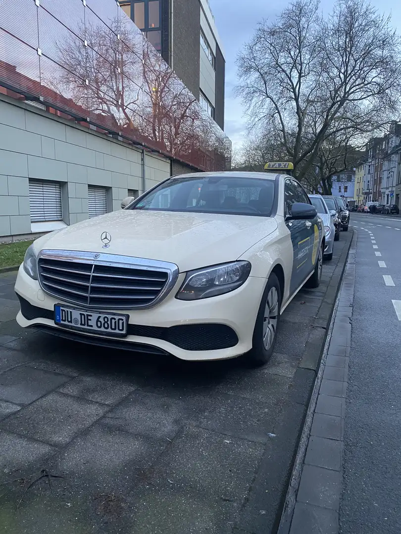 Mercedes-Benz E 200 d 9G-TRONIC Taxi - 1