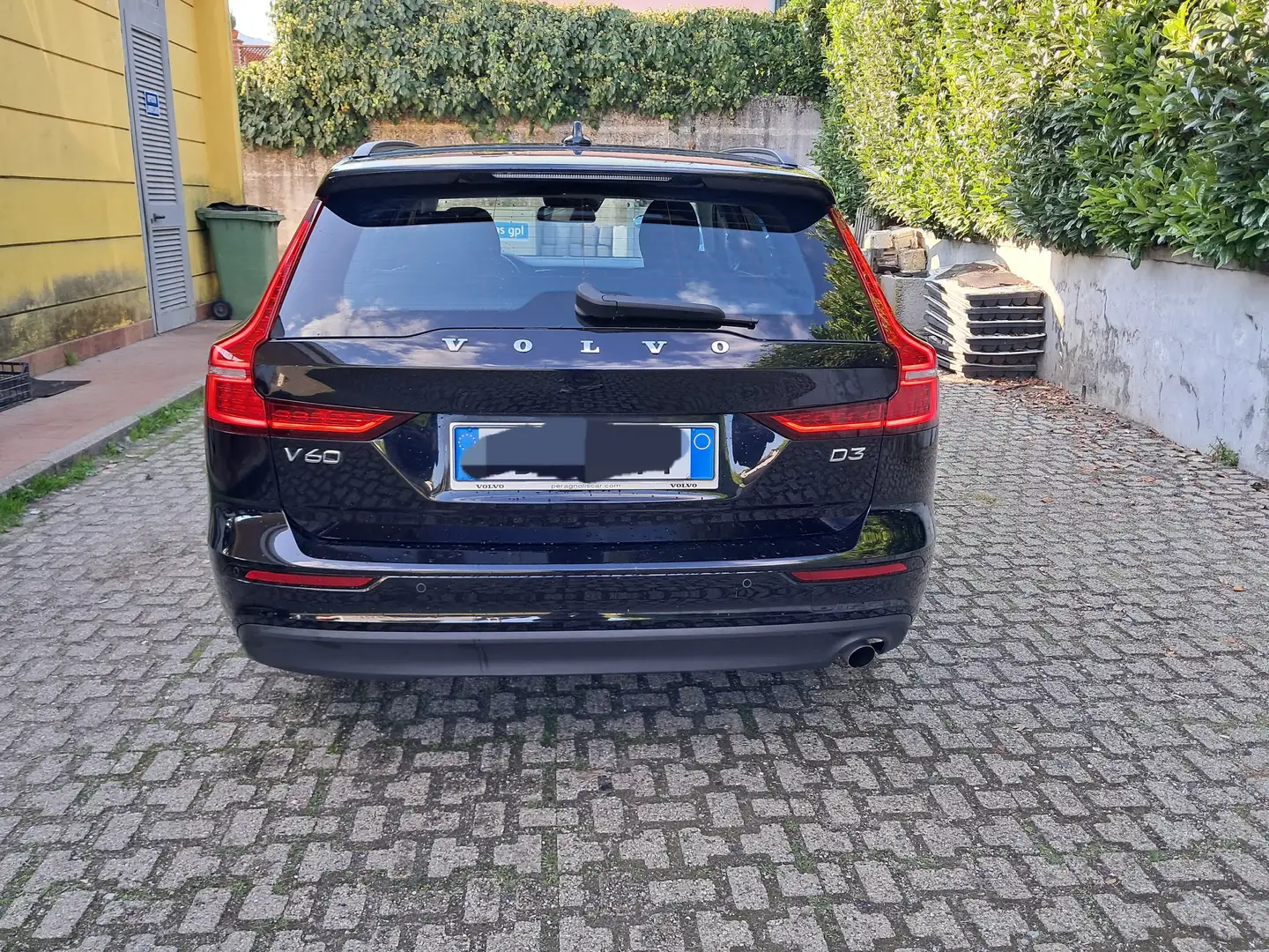 Volvo V60 V60 II 2019 2.0 d3 Business geartronic my20 Nero - 1