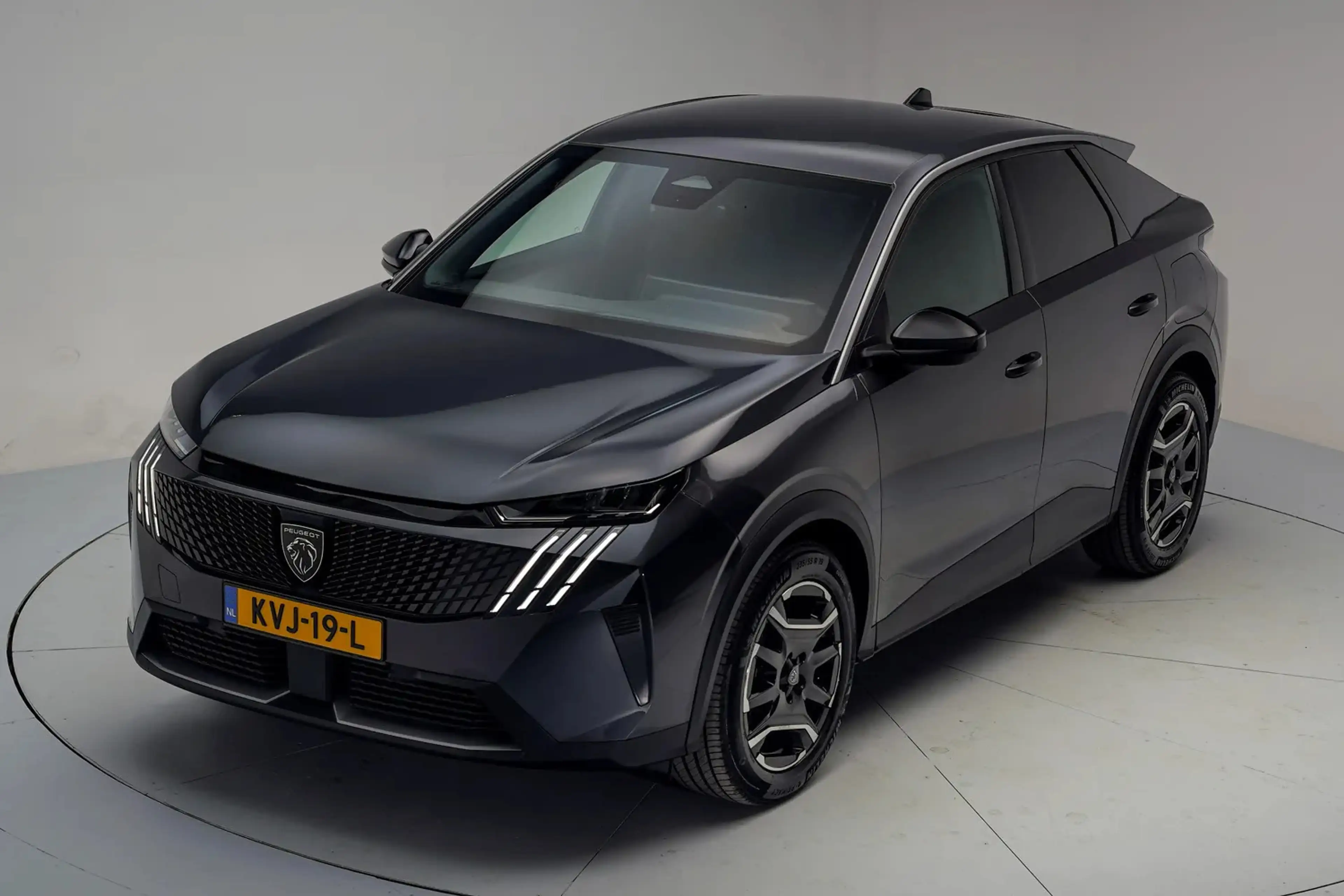 Peugeot 3008 e-3008 Allure 73kWh [ LED Apple/Android Camera ] — photo 11