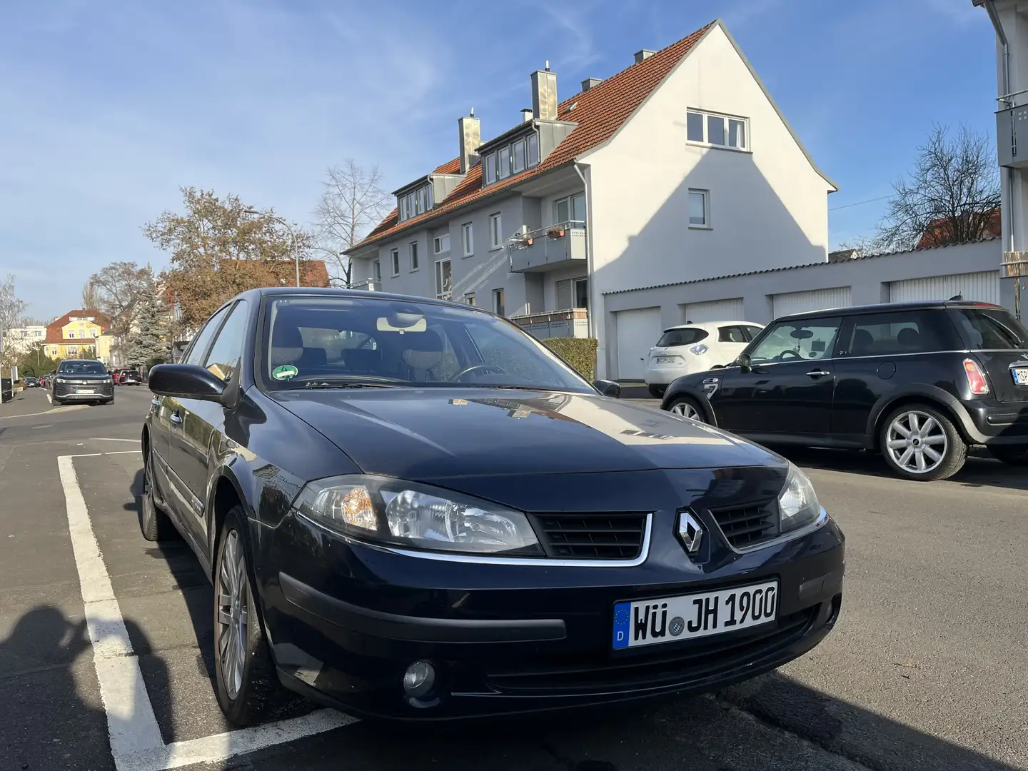 Renault Laguna 2.0 16V Aut. Initalie (TÜV Bis 12/27) - 2