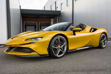 - Giallo Montecarlo - Carbon - VAT