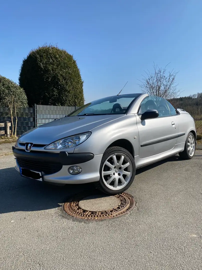 Peugeot 206 CC 135 Platinum NEU TÜV Silber - 1
