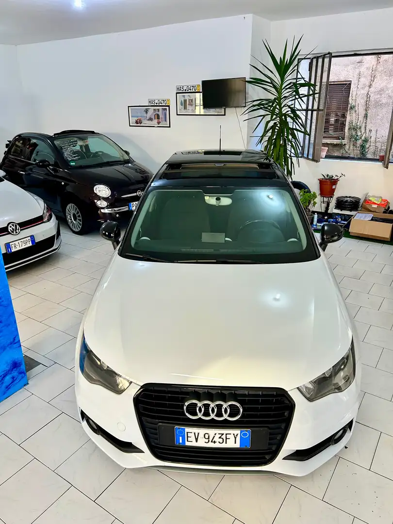 Audi A1 A1 Sportback 1.6 tdi S Line Edition plus s-tronic Bianco - 1