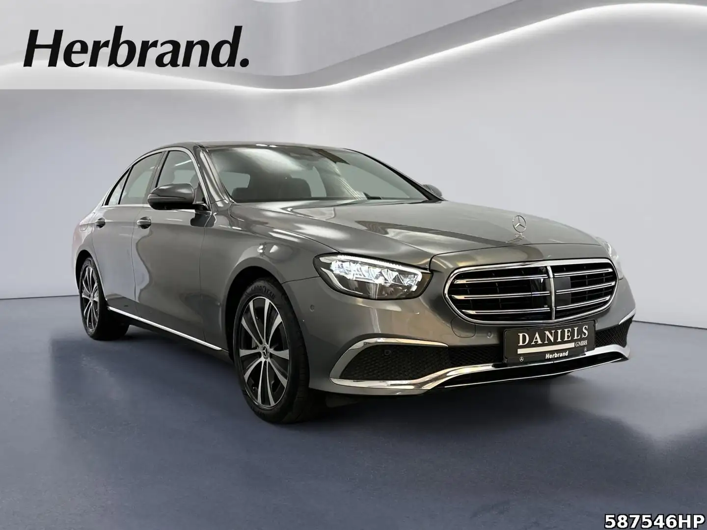 Mercedes-Benz E 400 d 4M Exclusive Distronic Carplay DAB+ 360° Gris - 2