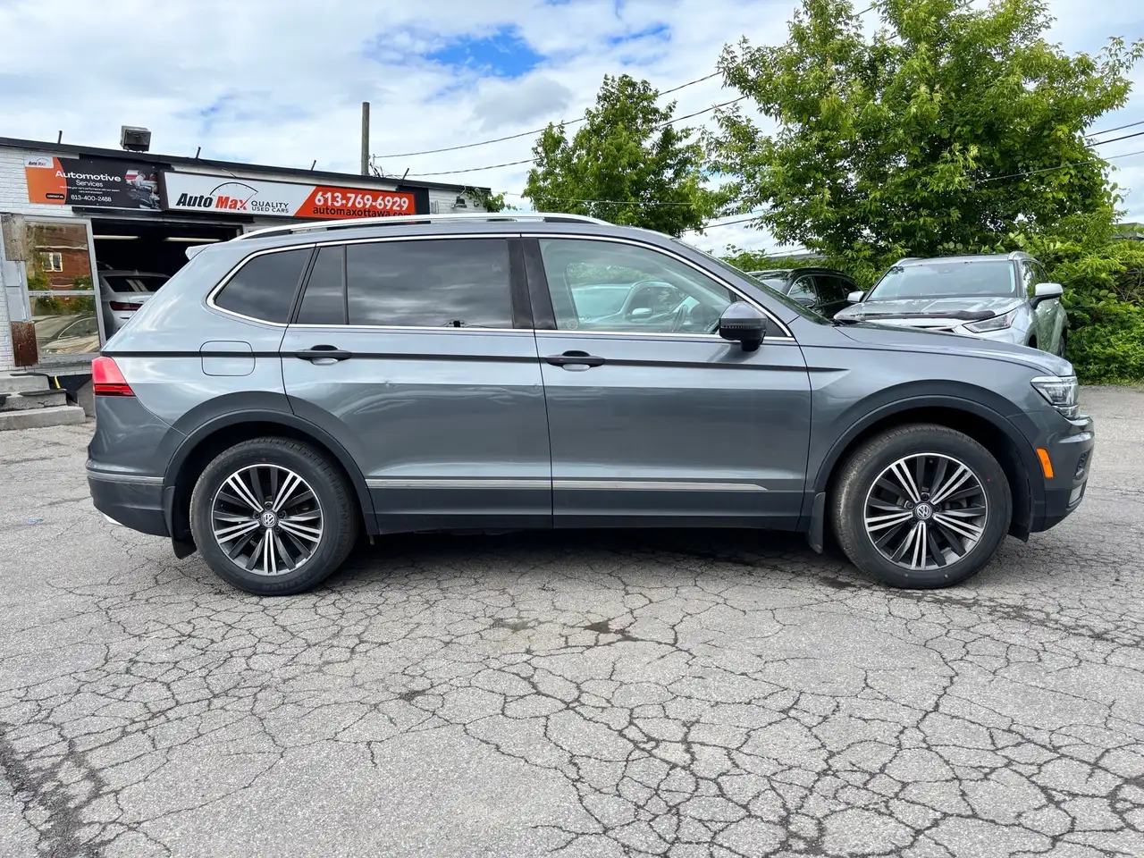 Volkswagen Tiguan photo Volkswagen Tiguan