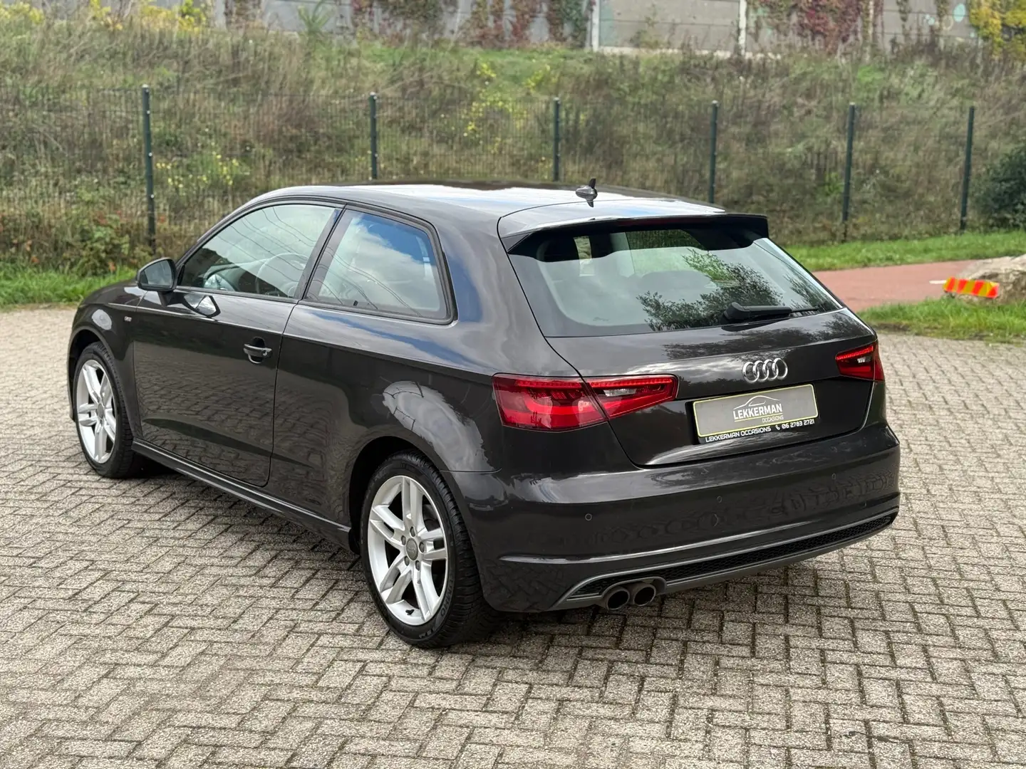 Audi A3 1.8 TFSI AUTOMAAT I 211PK I NAVI S-LINE I CRUISE I - 2