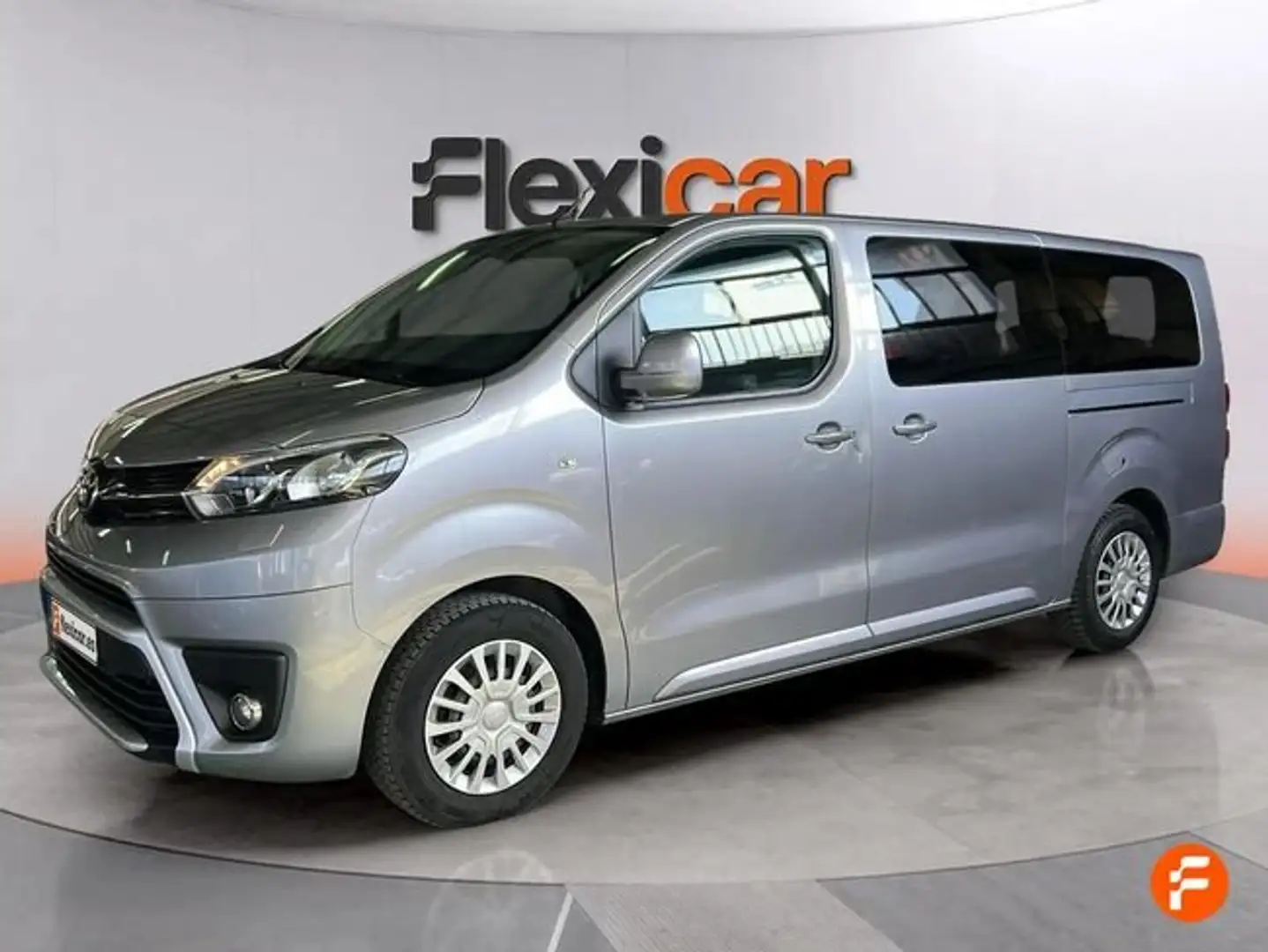 Toyota Proace 1.5D 120CV VX SHUTTLE 2PL 2PT L2 Gris - 2