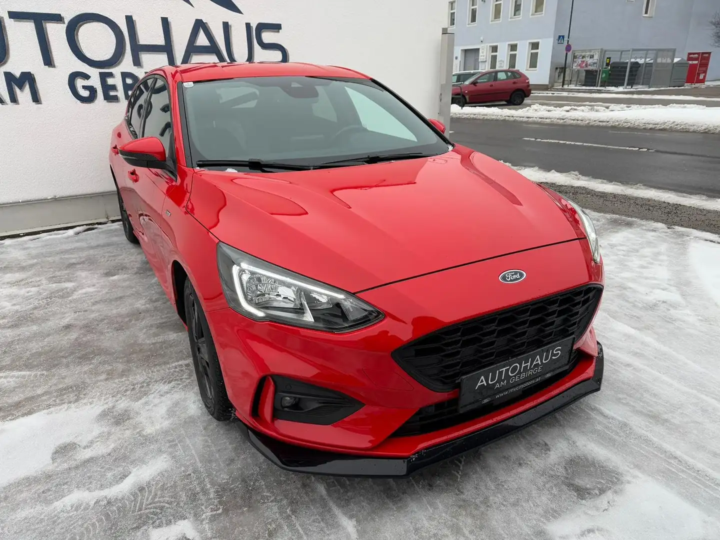 Ford Focus ST-Line Rot - 1