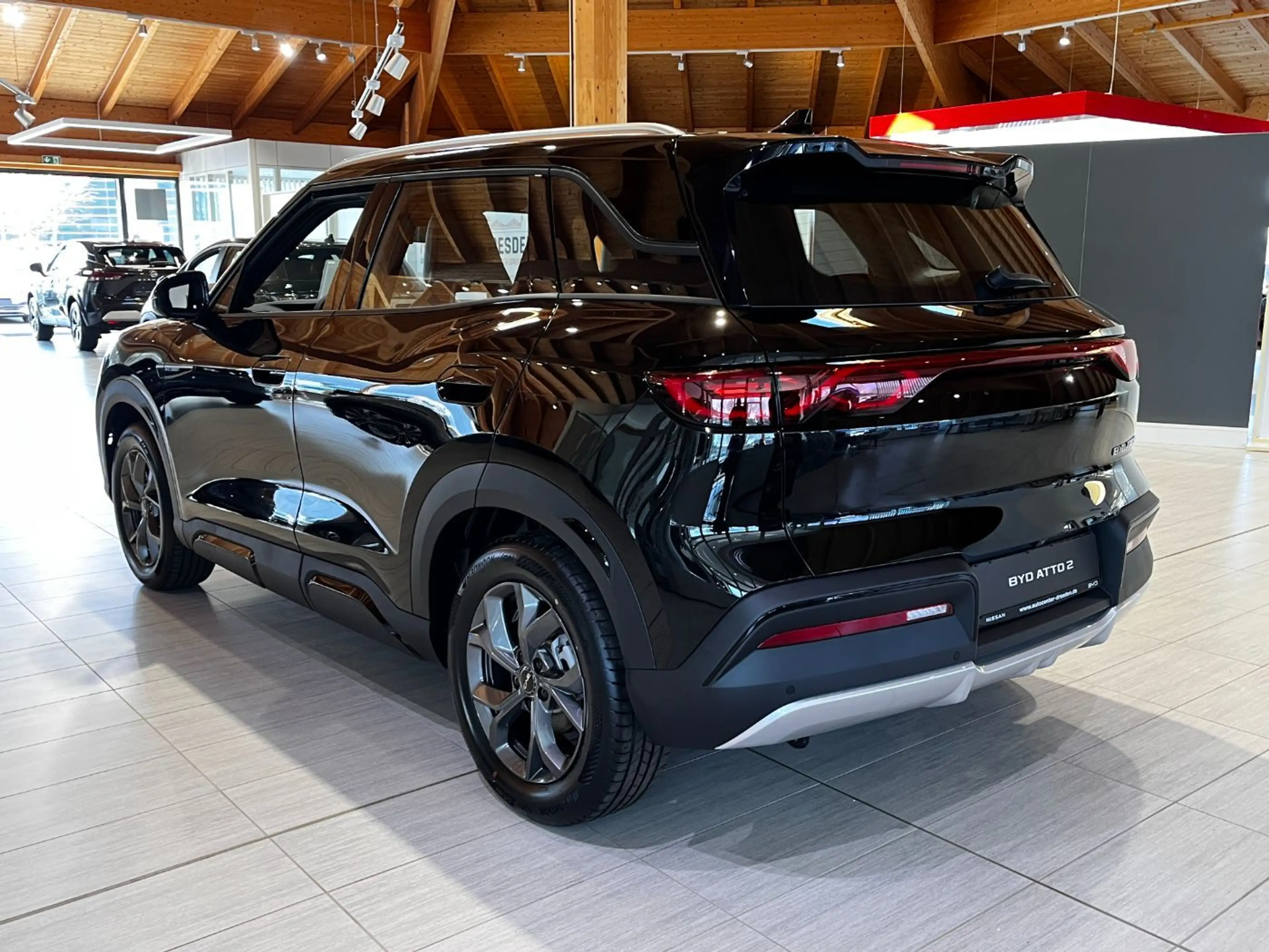 BYD Atto 2 Active Navi LED Pano ACC Kamera Connect — photo 10