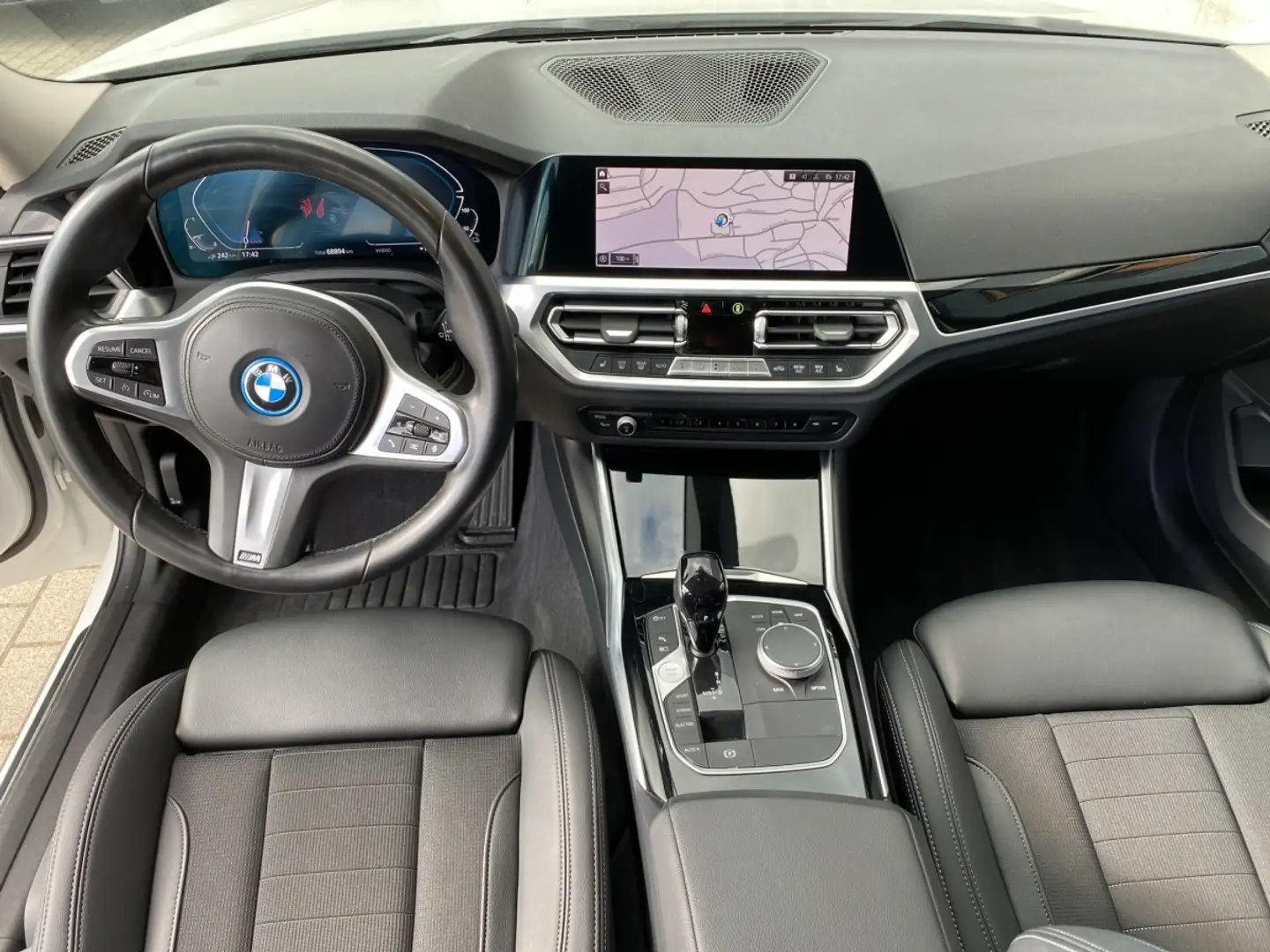 BMW 320 e Touring Sport Line AHK/CAM/TEMPO/DAB/ AHK/CAM/TE Blanc - 2