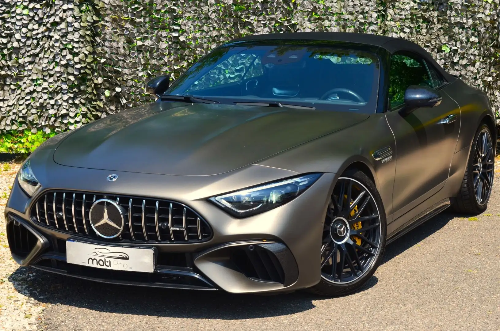 Mercedes-Benz SL 63 AMG Grigio - 1