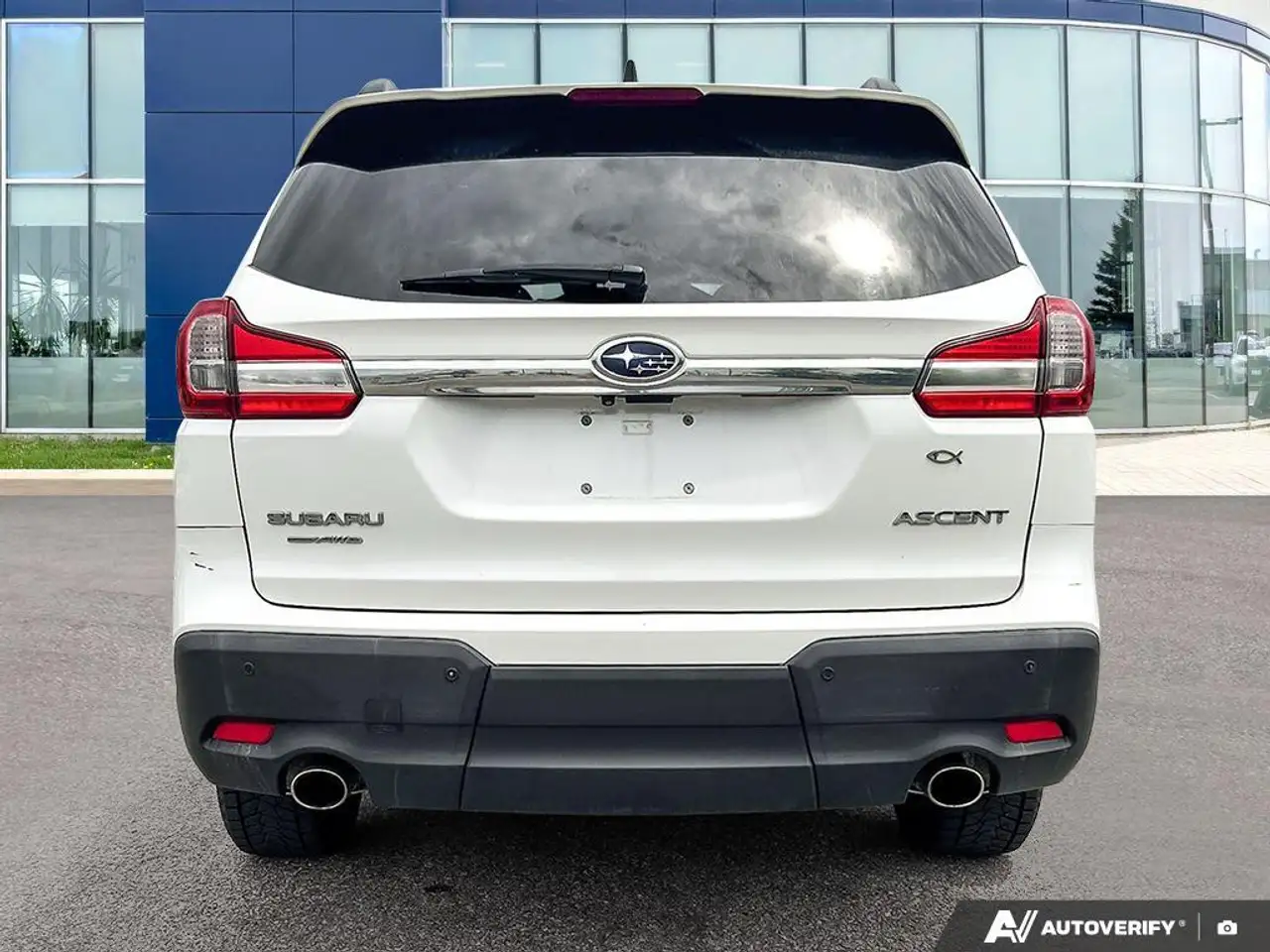 Subaru Ascent снимка Subaru Ascent