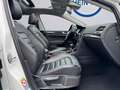 Volkswagen Golf Highline BMT LEDER PANO LED 18´´ RFK SPUR STHZG Blanco - thumbnail 14