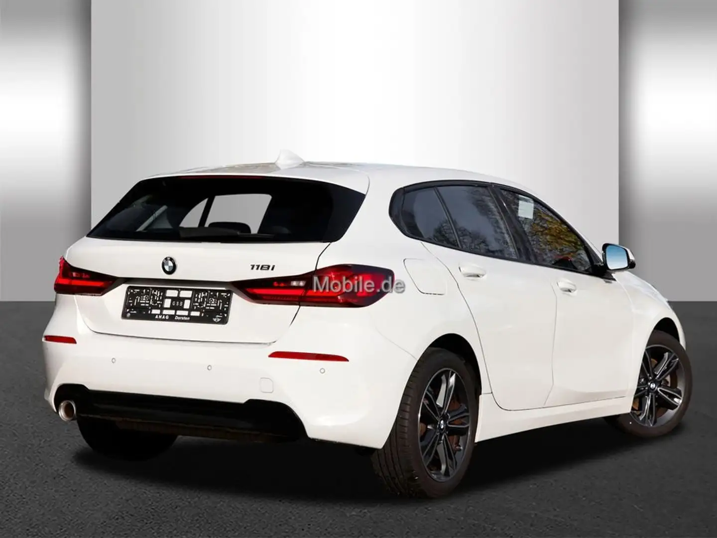 BMW 118 118i Sport line 140cv 2020 18" vari colori Bianco - 2