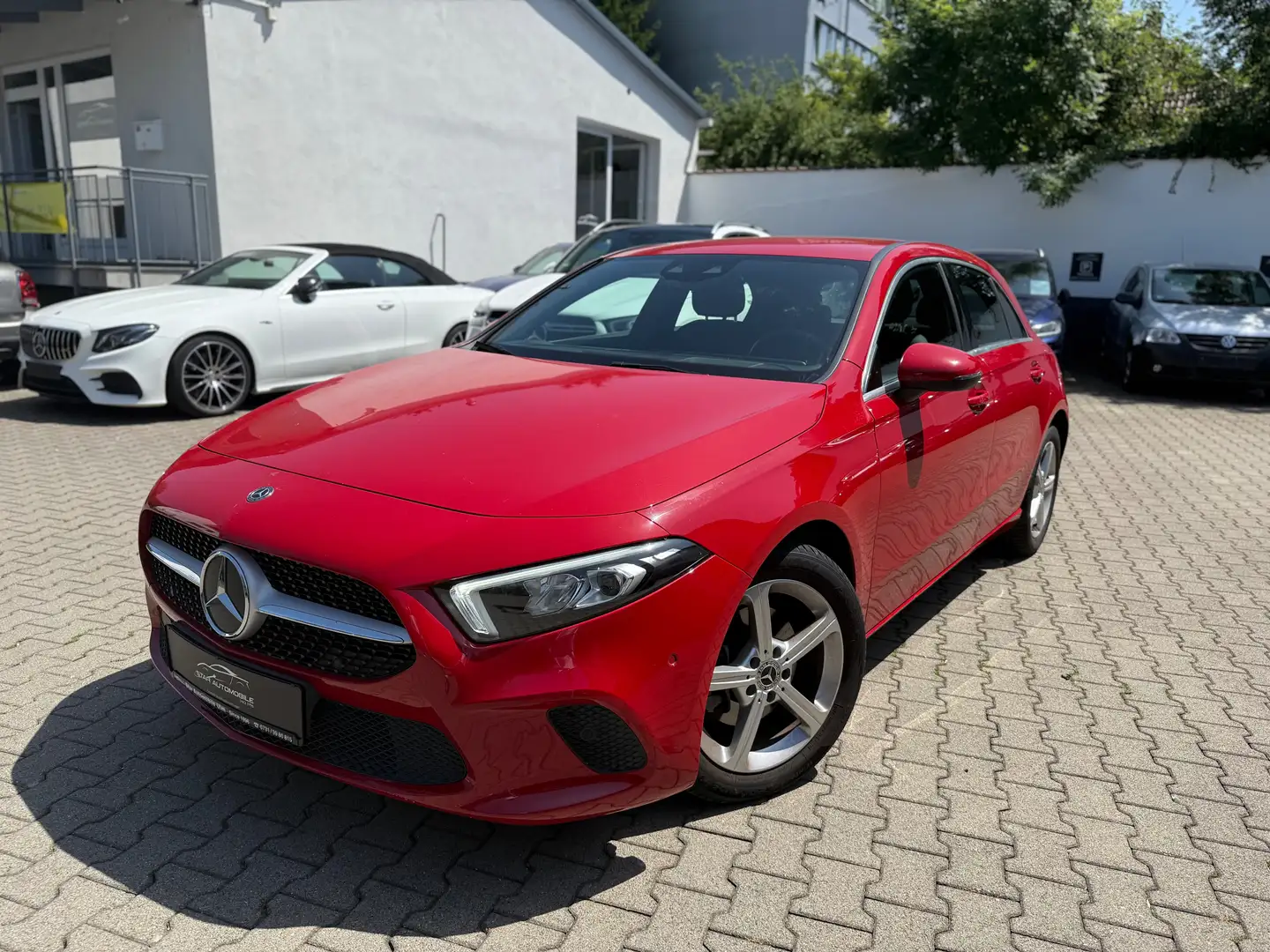 Mercedes-Benz A 200 Head Up*Teilleder*LED*Navi*Fernlichtassis*Garantie Rouge - 1
