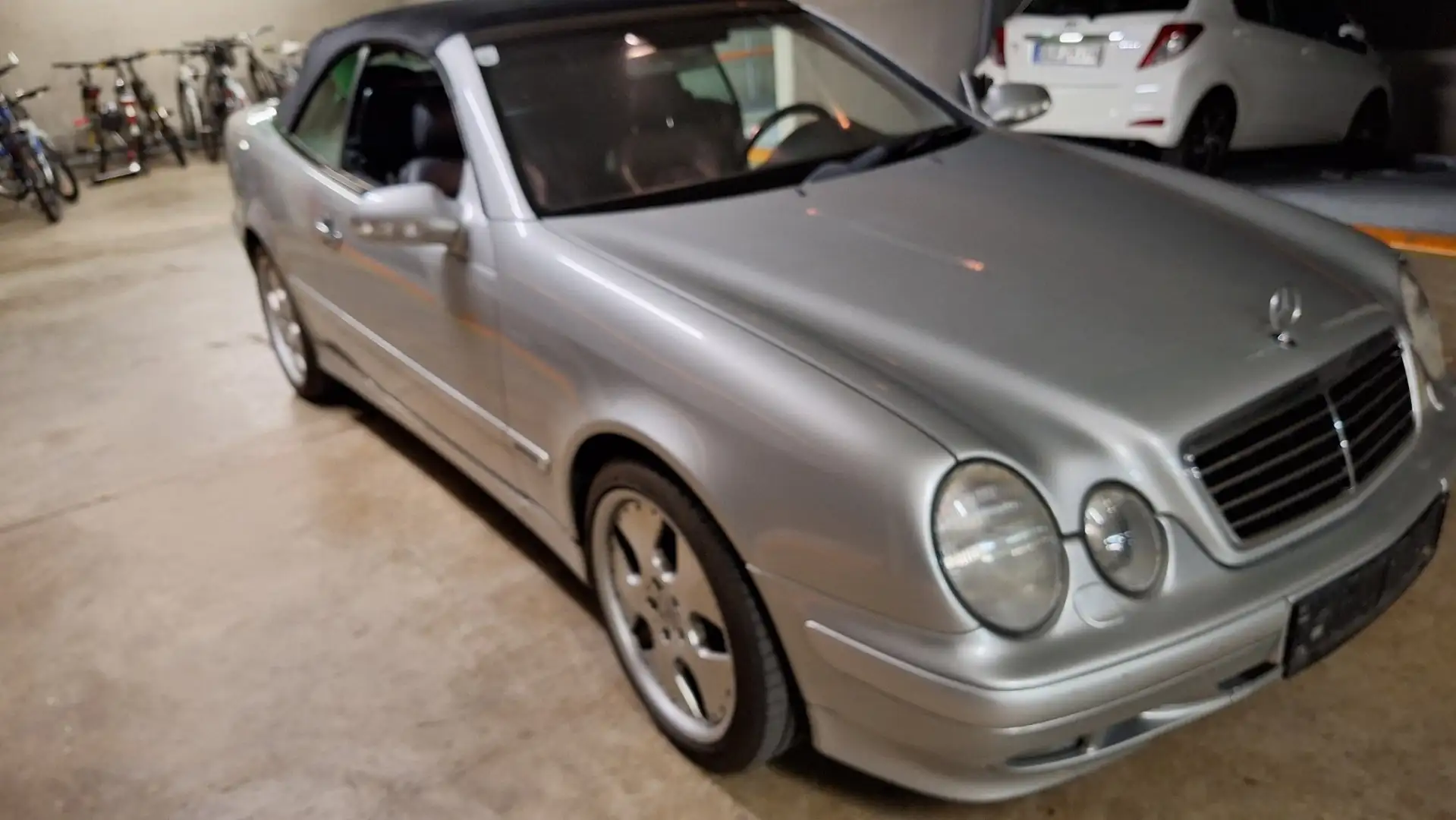 Mercedes-Benz CLK 230 CLK 230 ML Cabrio Elegance Aut. Silber - 1