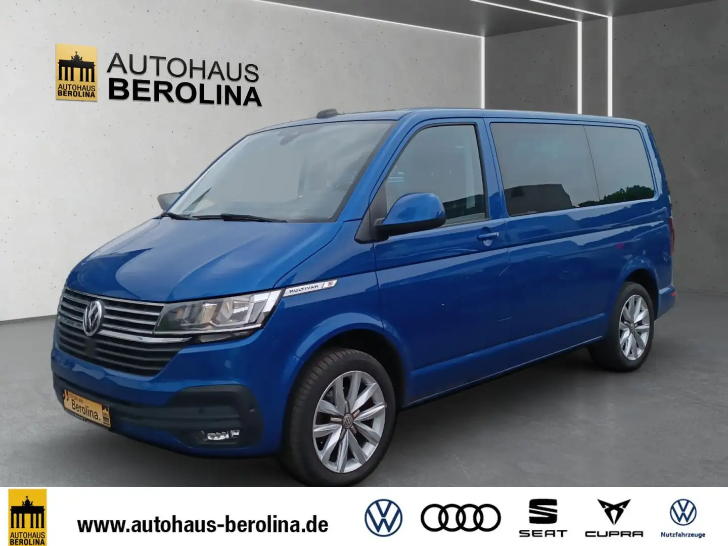 Volkswagen T6.1 Multivan 2.0 TDI Comfortline *AHK*ACC*SHZ* Azul - 2