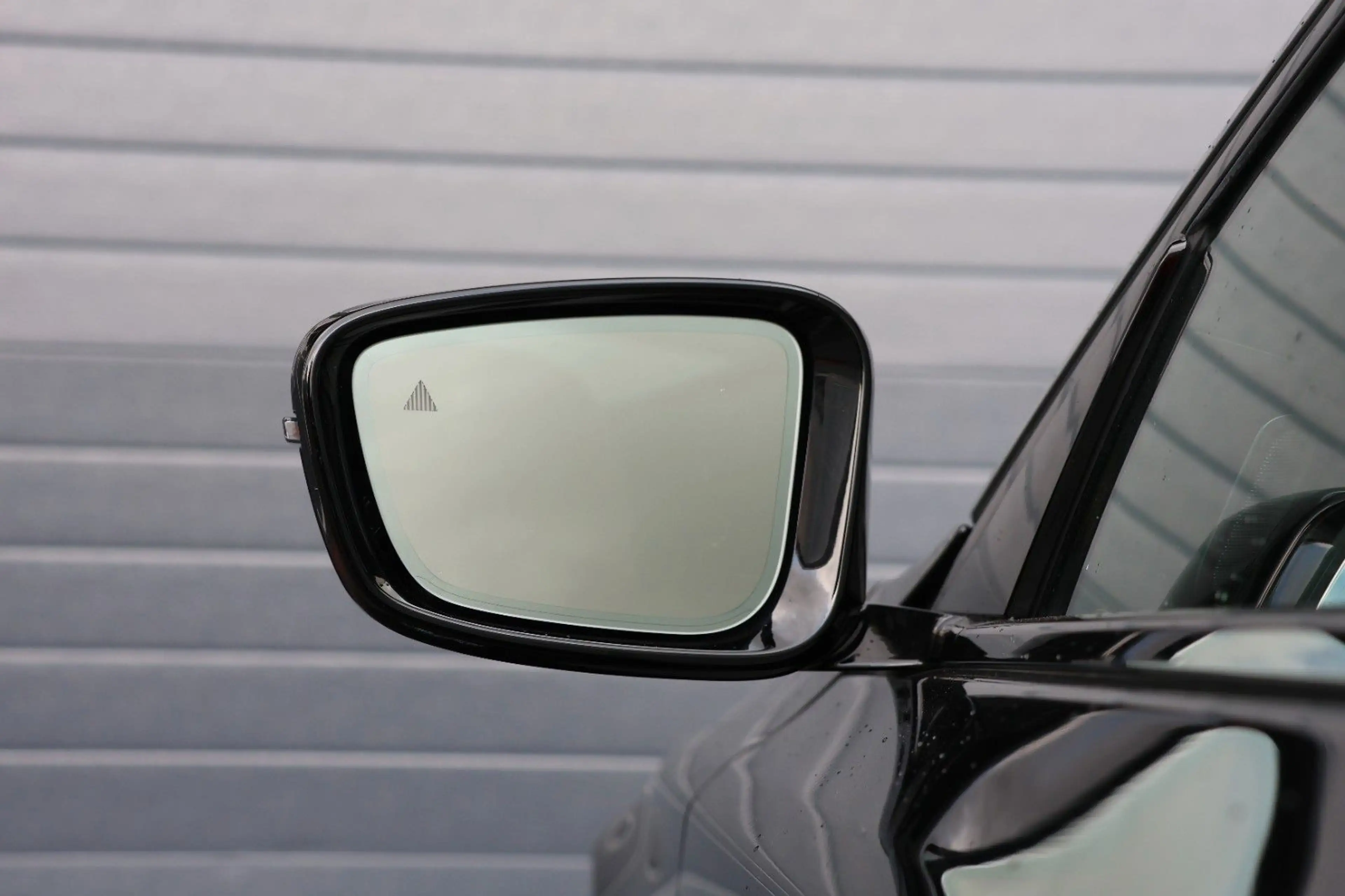 BMW 750 Li M/360°/HUD/APPLE/H&K/PANO/MASSAGE/TOTW/R20 — photo 15