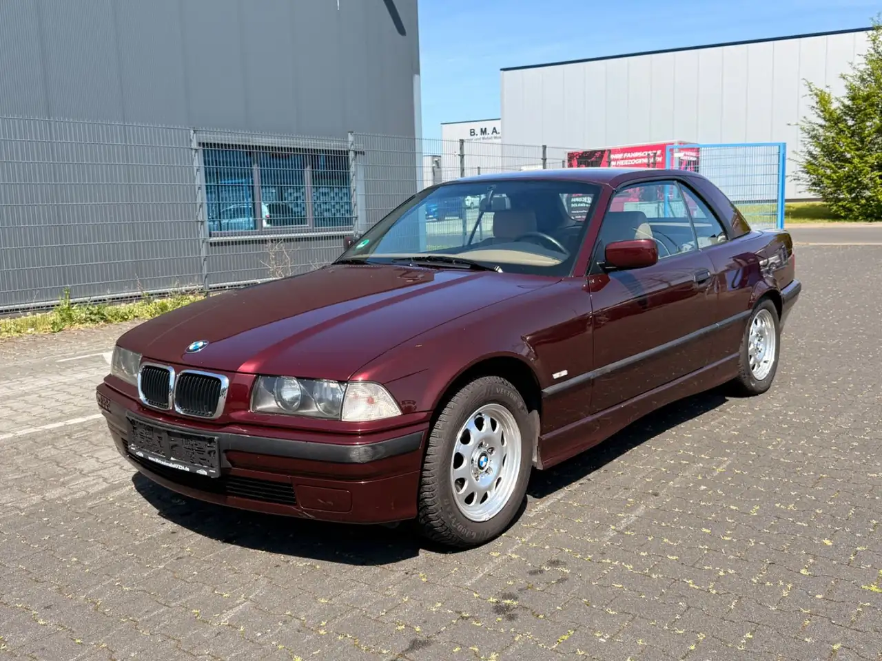 BMW 318 i Cabrio 1.HAND EXCLUSIV EDITION OMA FAHRZEUG, foto 3