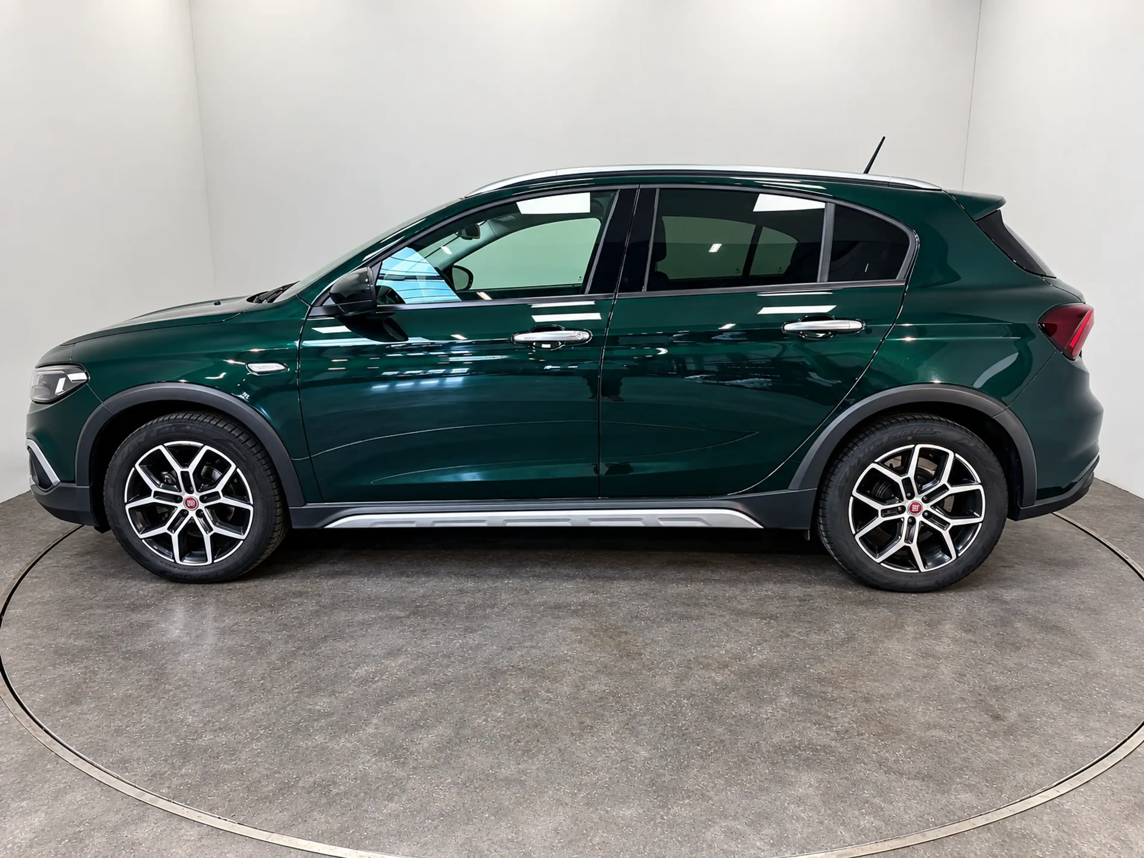 Fiat Tipo Cross 1.0 HB ACC NAVI CAM — photo 2