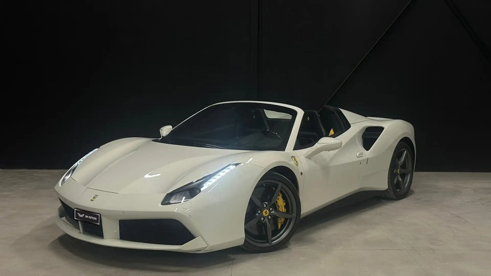 Ferrari 488 Spider 3.9 670 CV V8 Blanc - 1