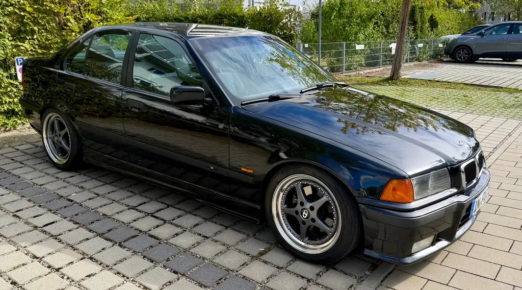 BMW 323 1997 из Европы — купить под ключ