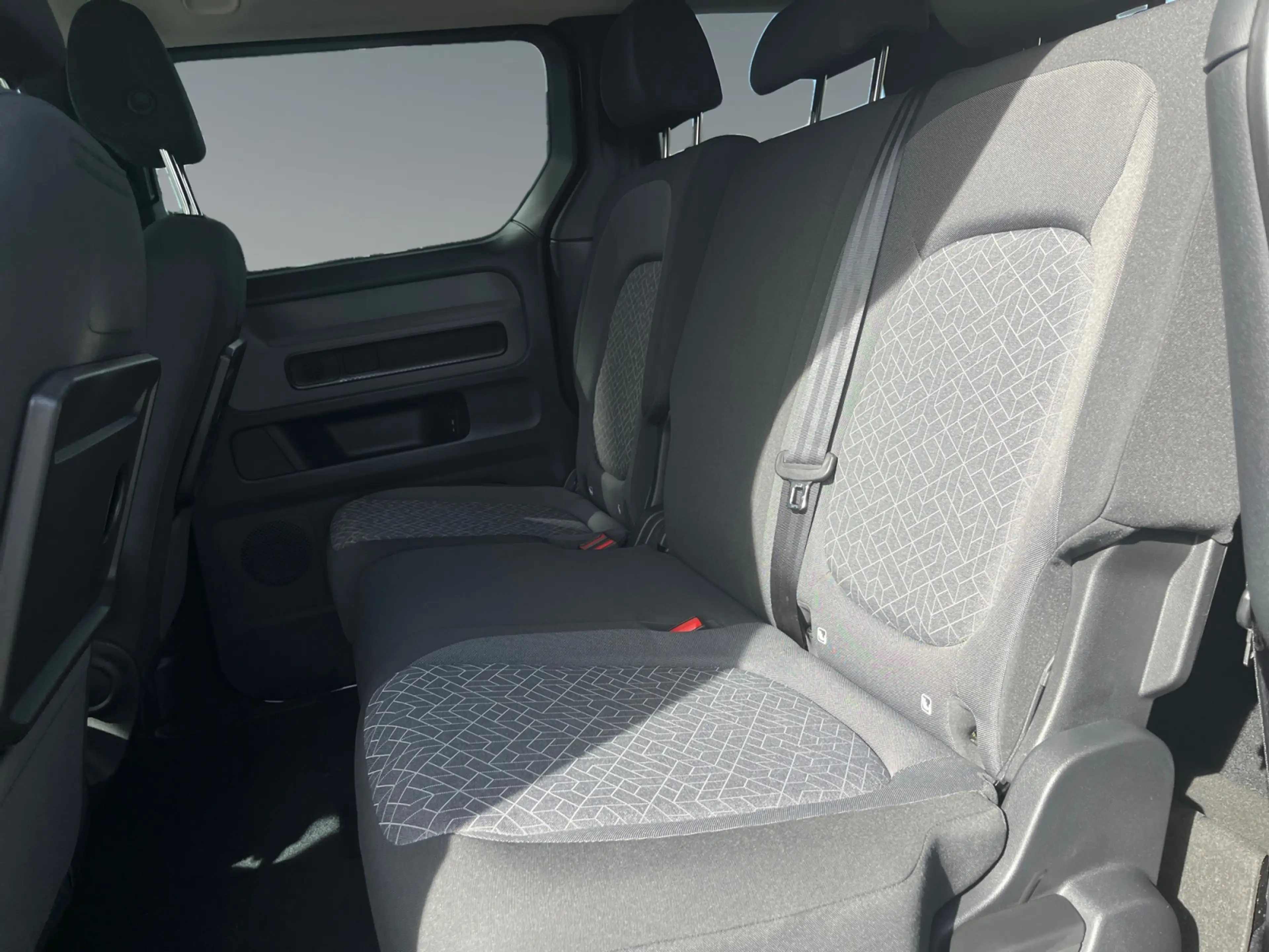 Volkswagen ID. Buzz ID.Buzz 210 kW Pro App 20"Zoll SHZ LED — photo 9
