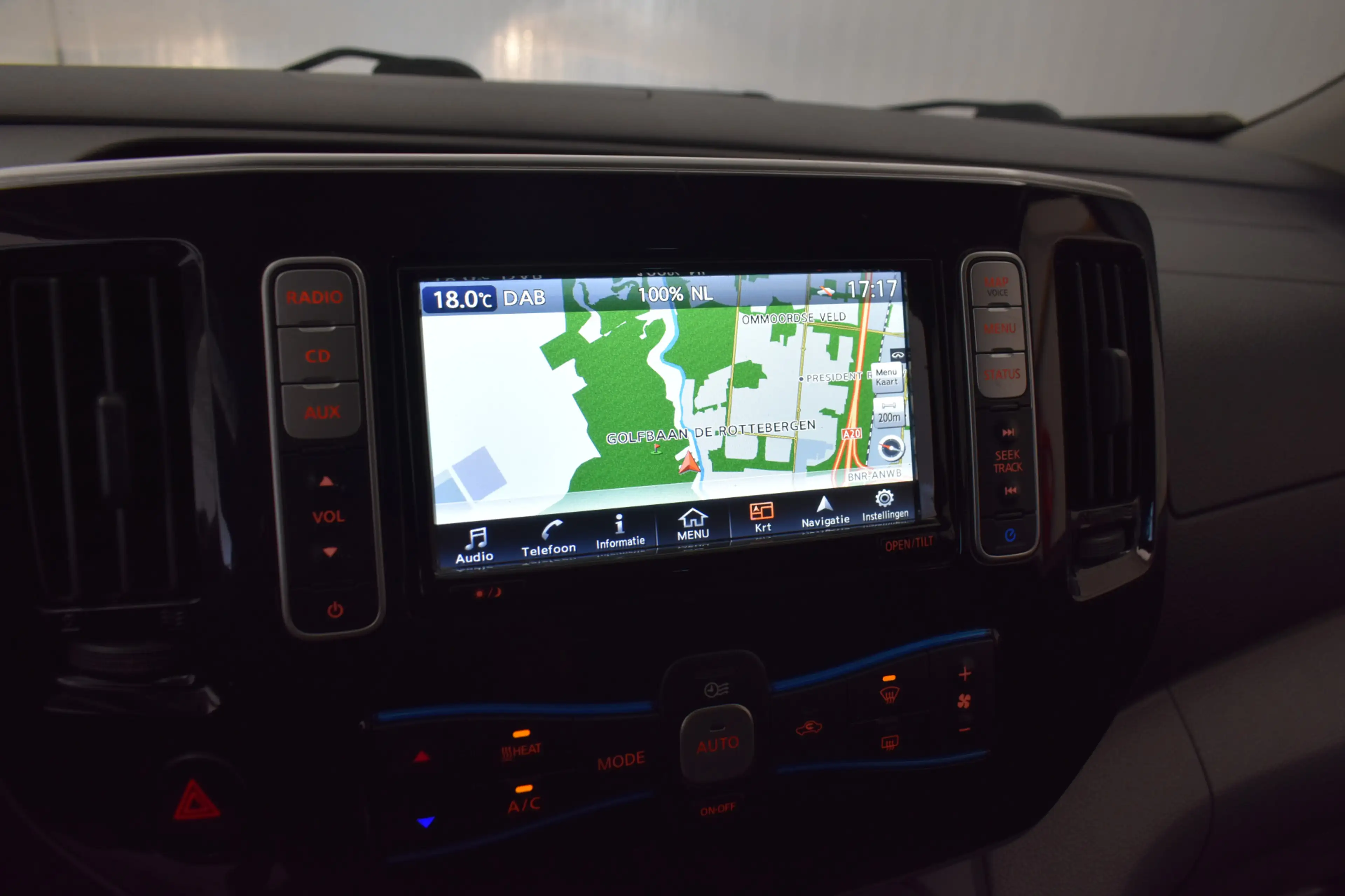 Nissan E-NV200 Evalia 40 kWh 2.Zero Edition 7p Camera Navi — photo 3