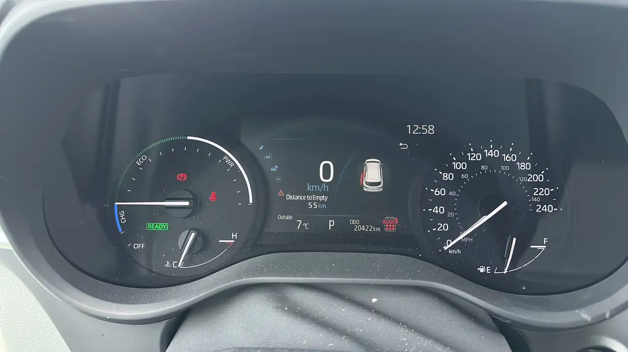 Toyota Sienna снимка Toyota Sienna