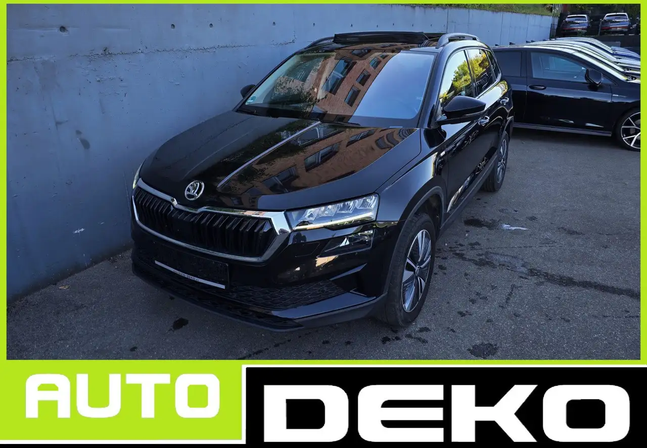 Skoda Karoq 2.0l TDI DSG TOUR Pano/Virtual/Kamera/AHK
