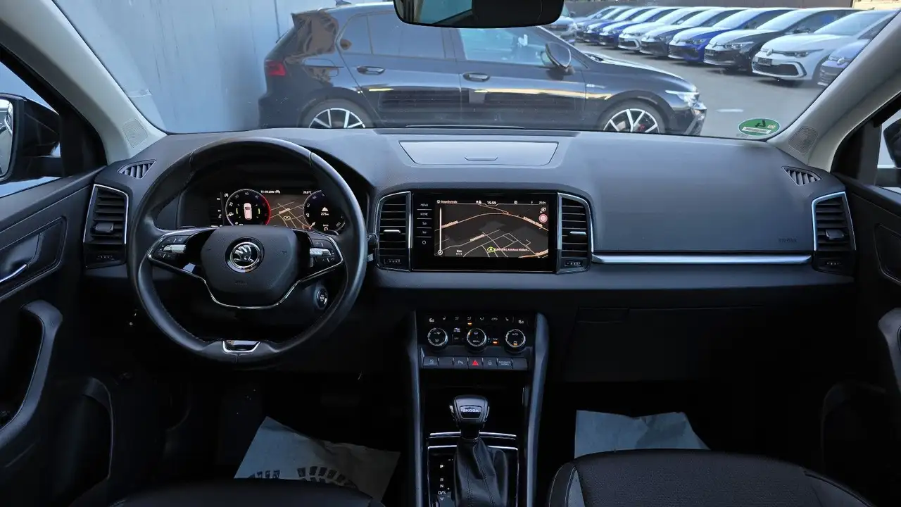 Skoda Karoq 2.0l TDI DSG TOUR Pano/Virtual/Kamera/AHK, миниатюра 5
