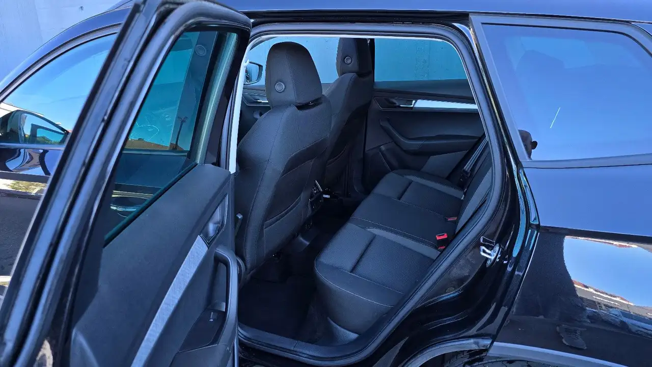 Skoda Karoq 2.0l TDI DSG TOUR Pano/Virtual/Kamera/AHK, миниатюра 9