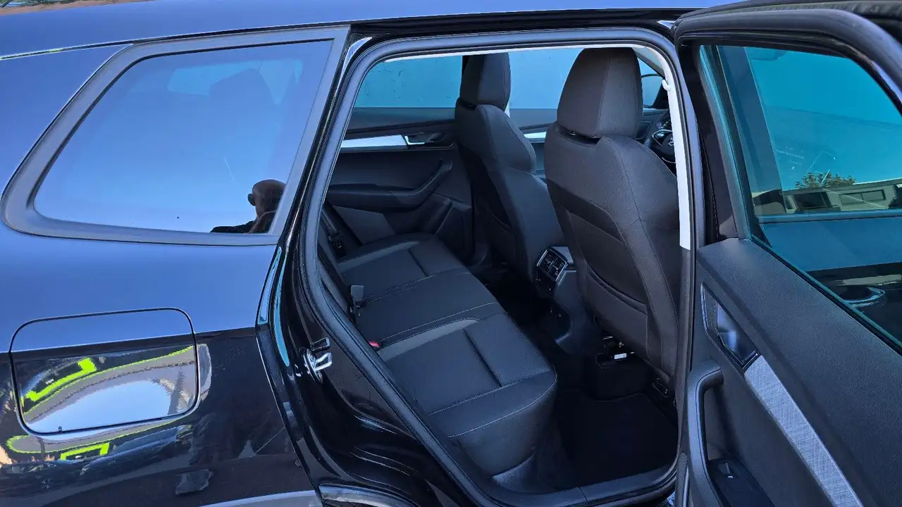 Skoda Karoq 2.0l TDI DSG TOUR Pano/Virtual/Kamera/AHK, миниатюра 8