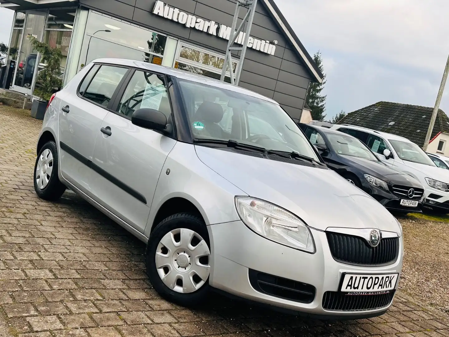 Skoda Fabia *KLIMA*HU/AU NEU*1. HAND* Zilver - 1