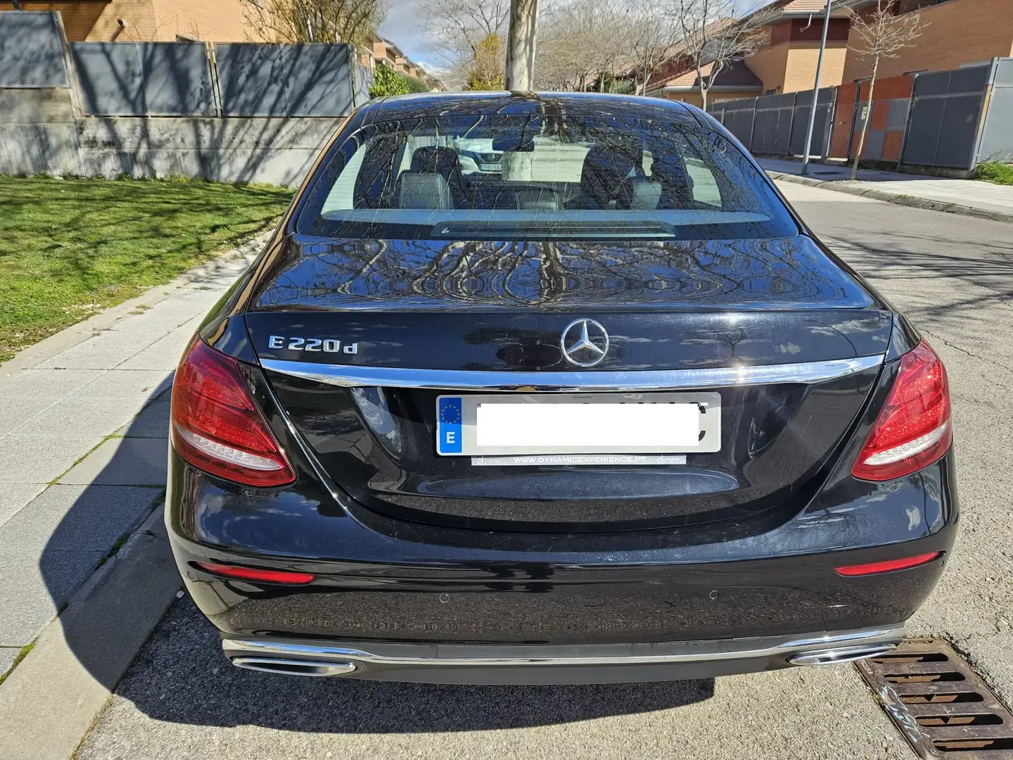 Mercedes-Benz E 220 220d 9G-Tronic 194 Negro - 2