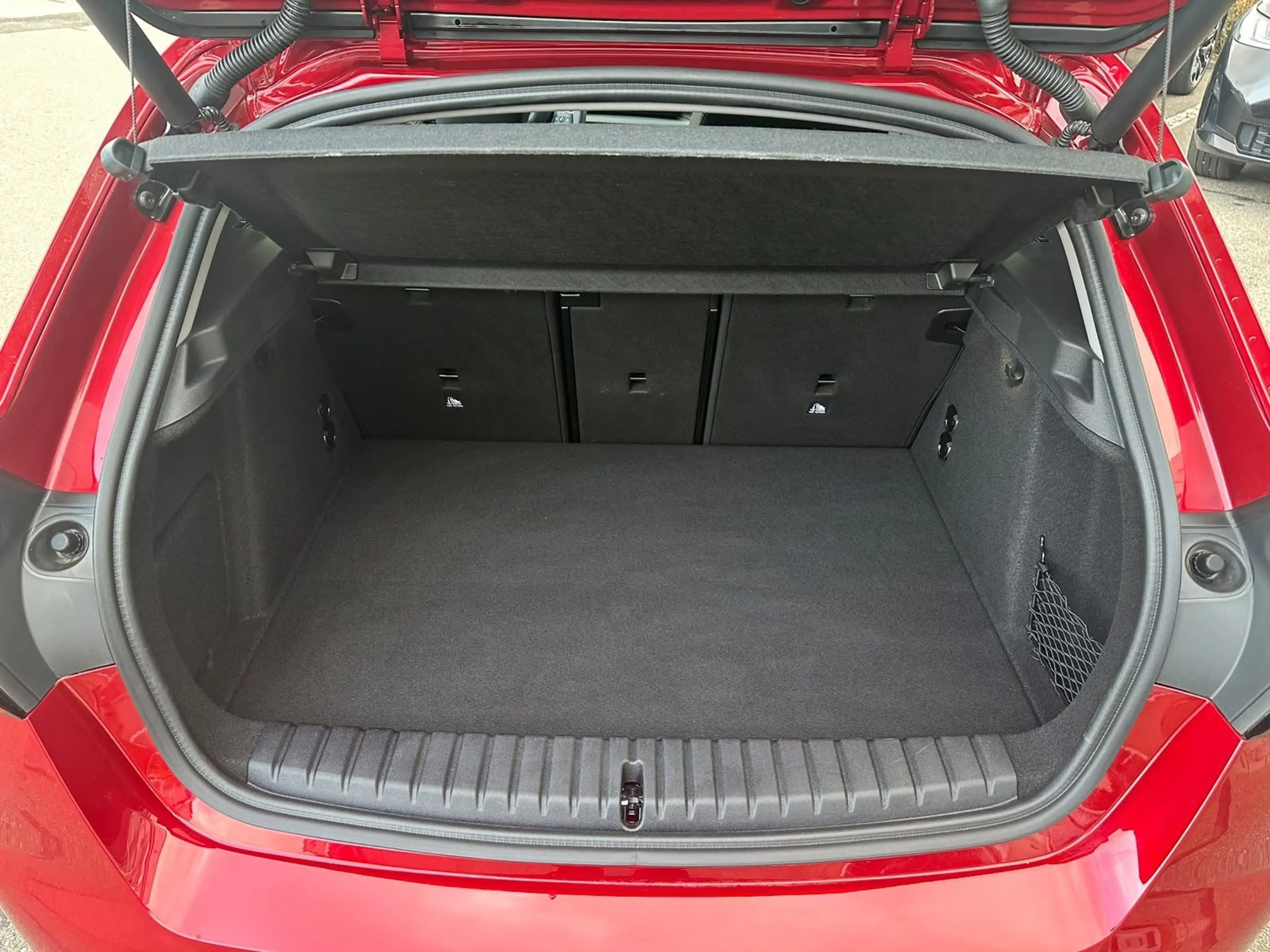 BMW 120 d Aut M Sport Exterieur AHK LED ACC — photo 14