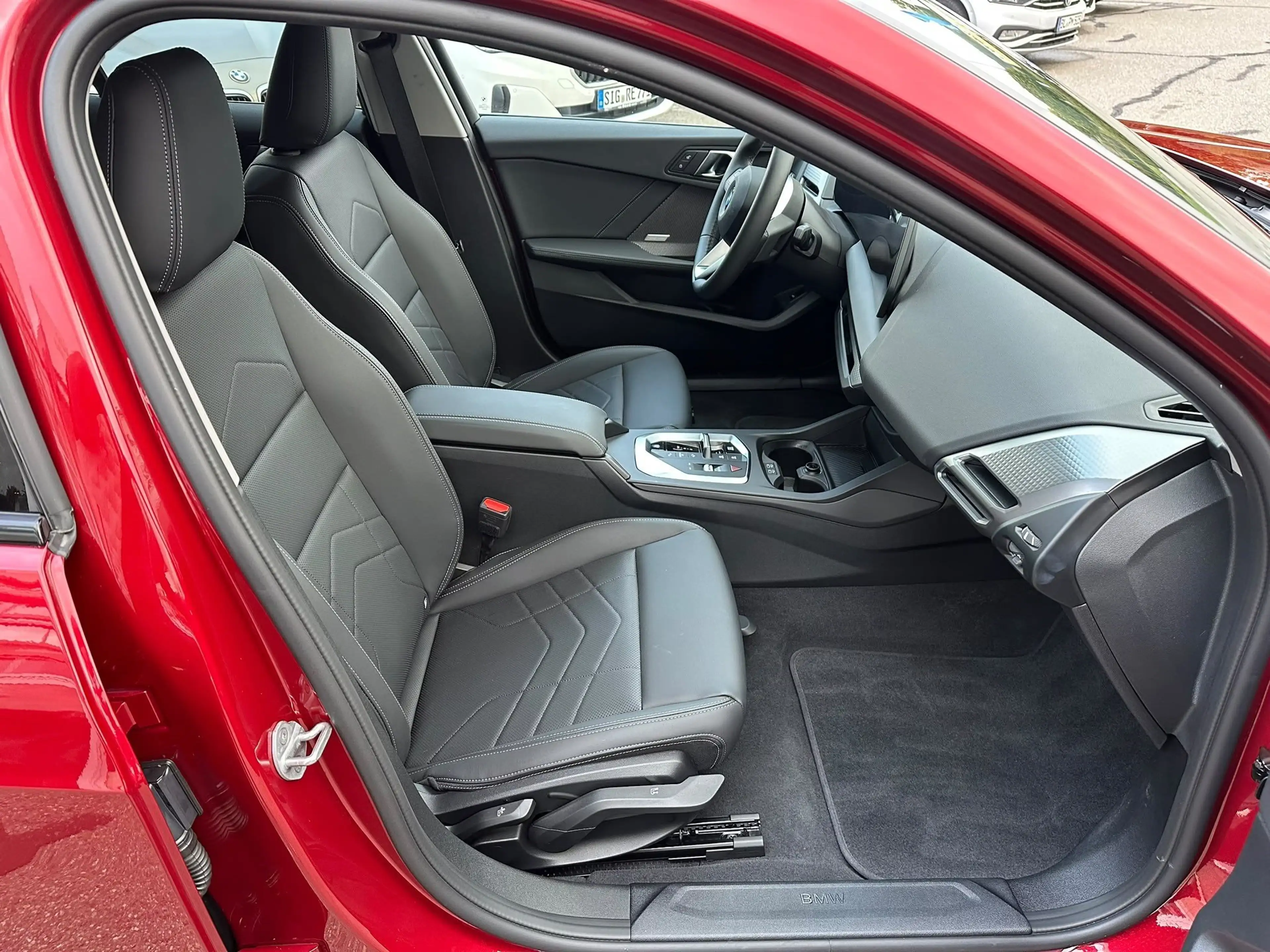 BMW 120 d Aut M Sport Exterieur AHK LED ACC — photo 13