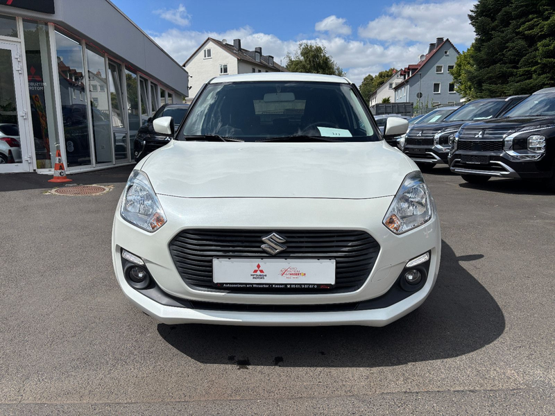 Suzuki Swift Comfort *Checkhehft Suzuki* — photo 2