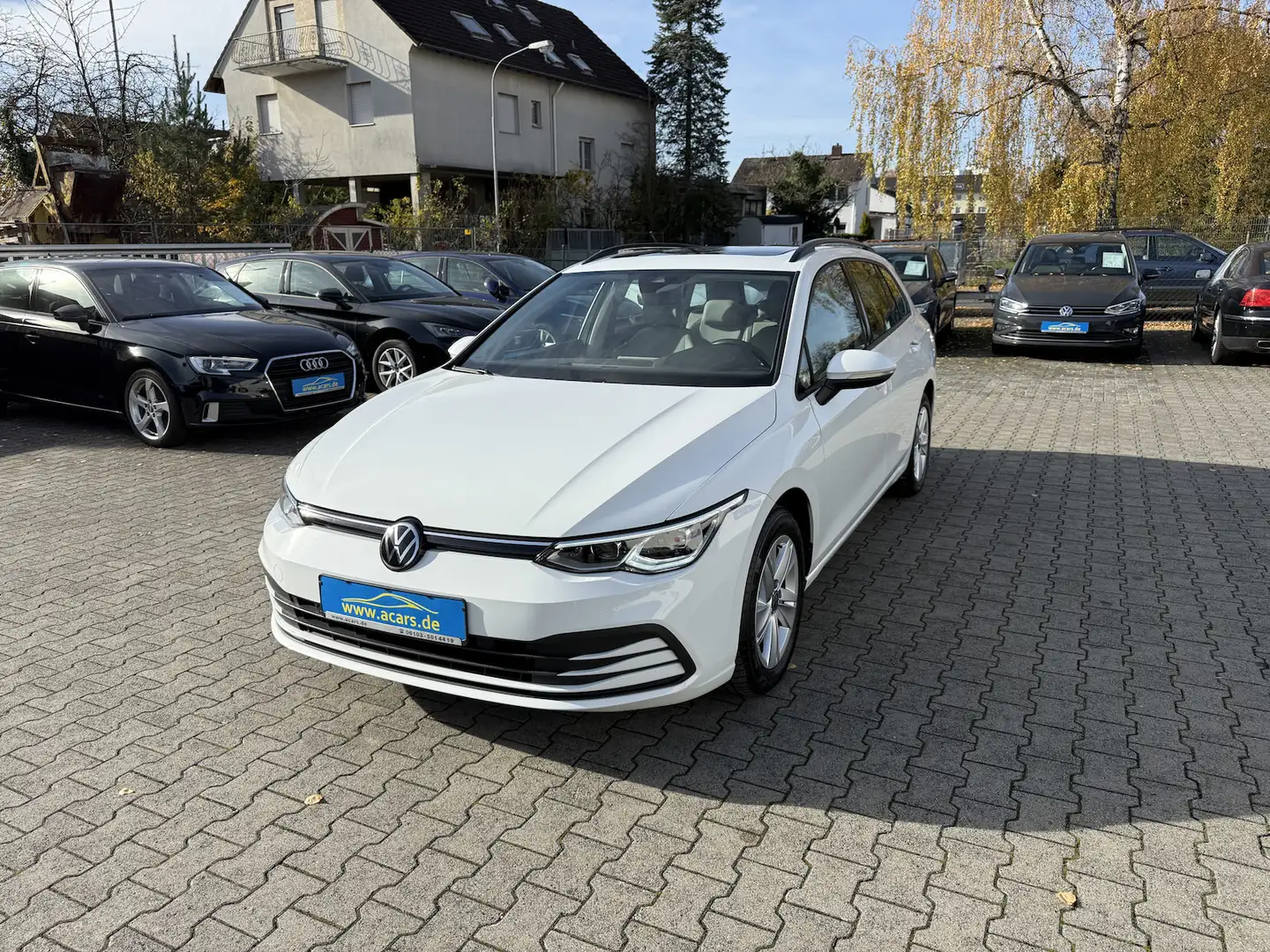 Volkswagen Golf Variant Life eTSI SCR Navi LED Kamera P-Dach ACC PDC Alu16 Blanco - 1
